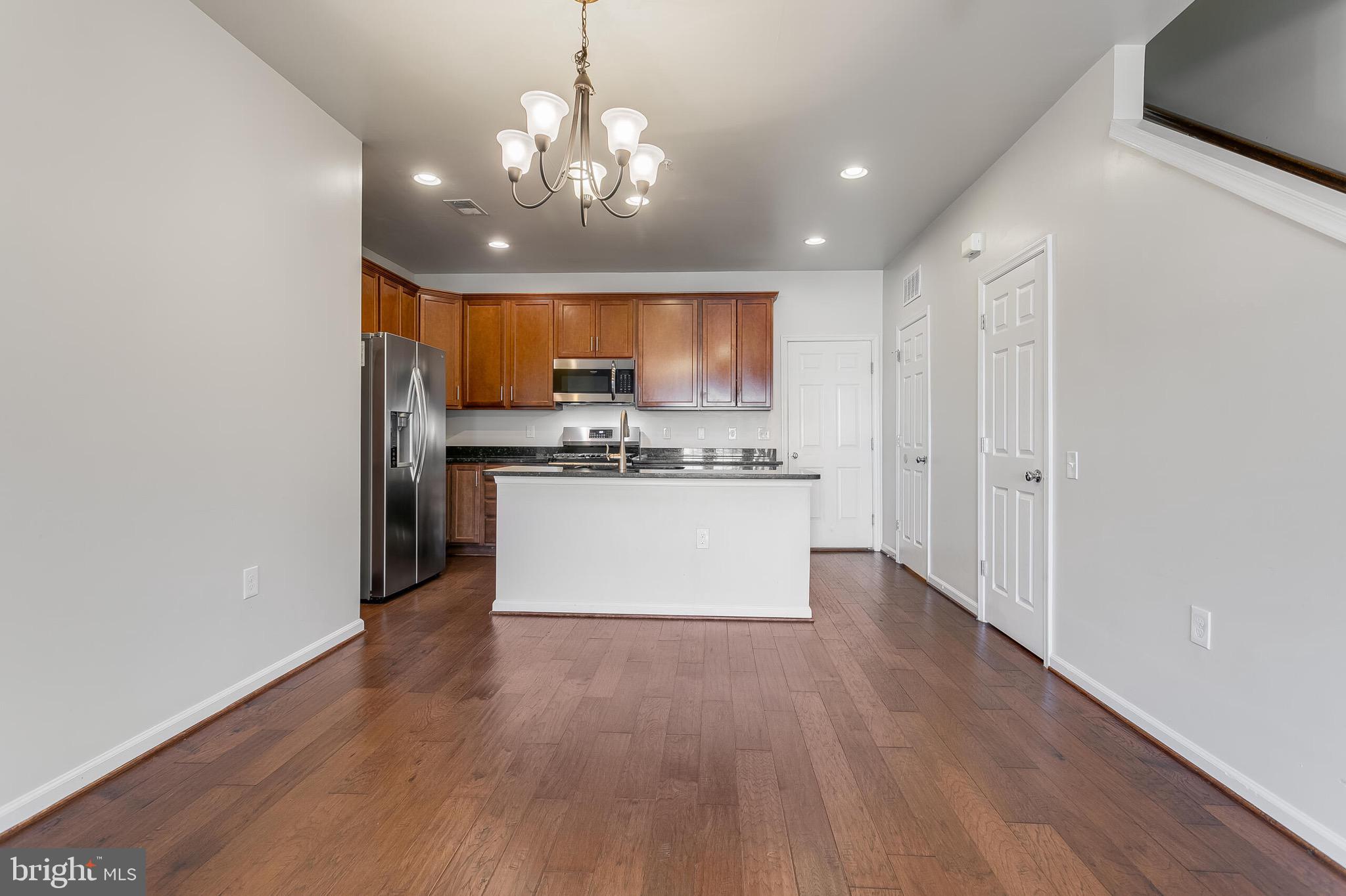 GOOSE CREEK - Residential