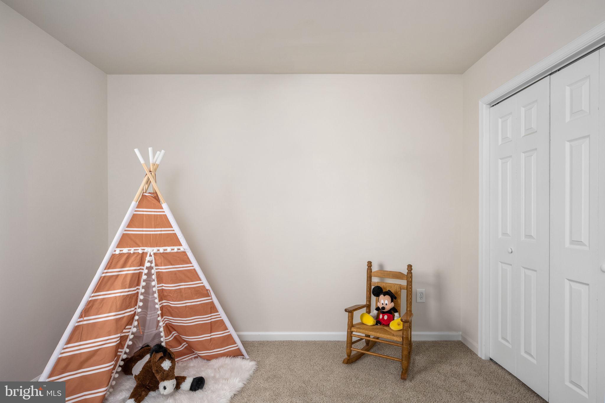 WINDSOR PLACE - Residential