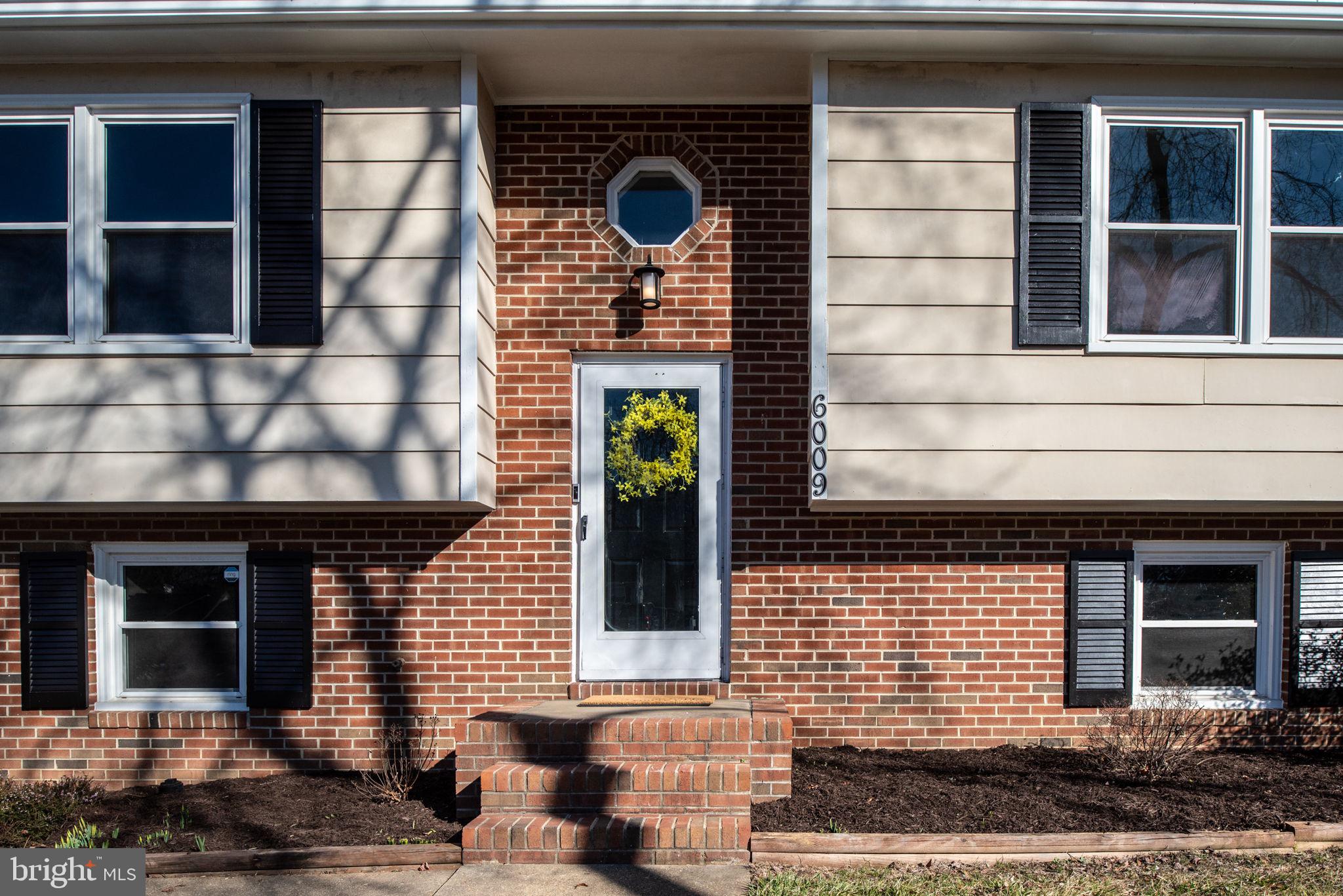 WINDSOR PLACE - Residential