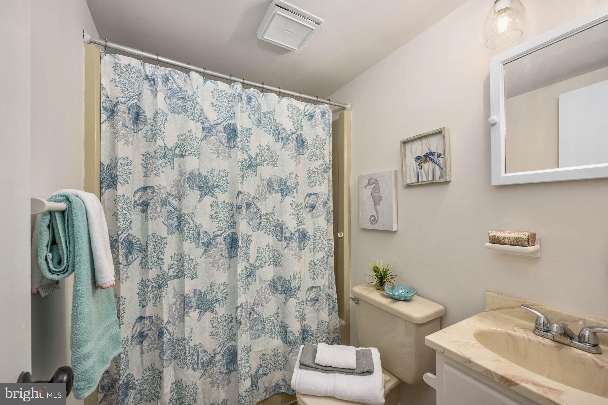 WINDSOR PLACE - Residential