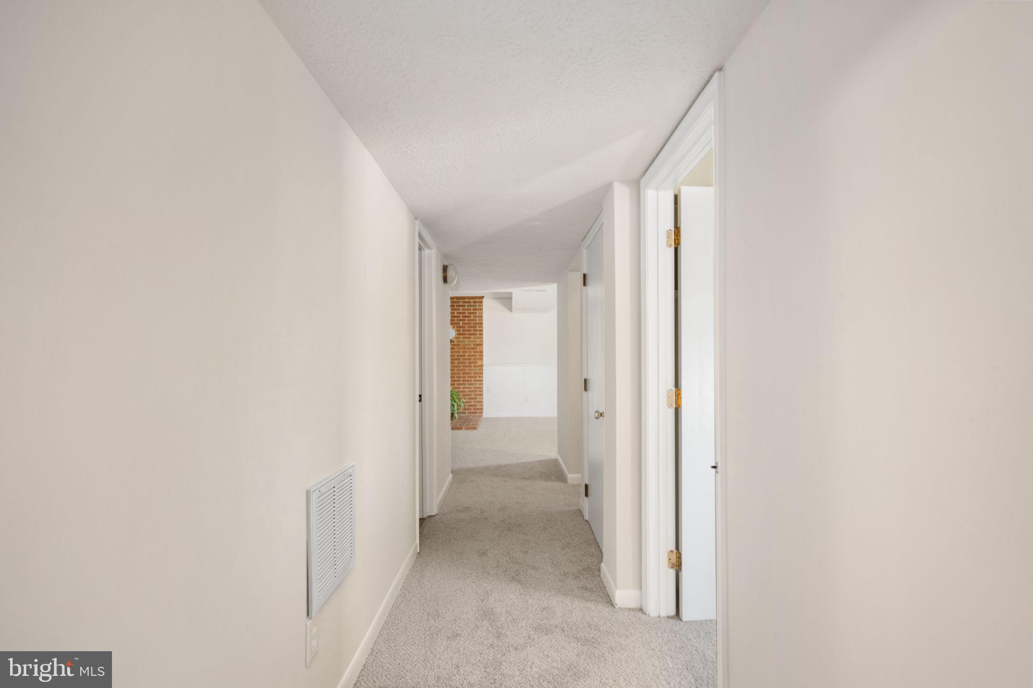 WINDSOR PLACE - Residential