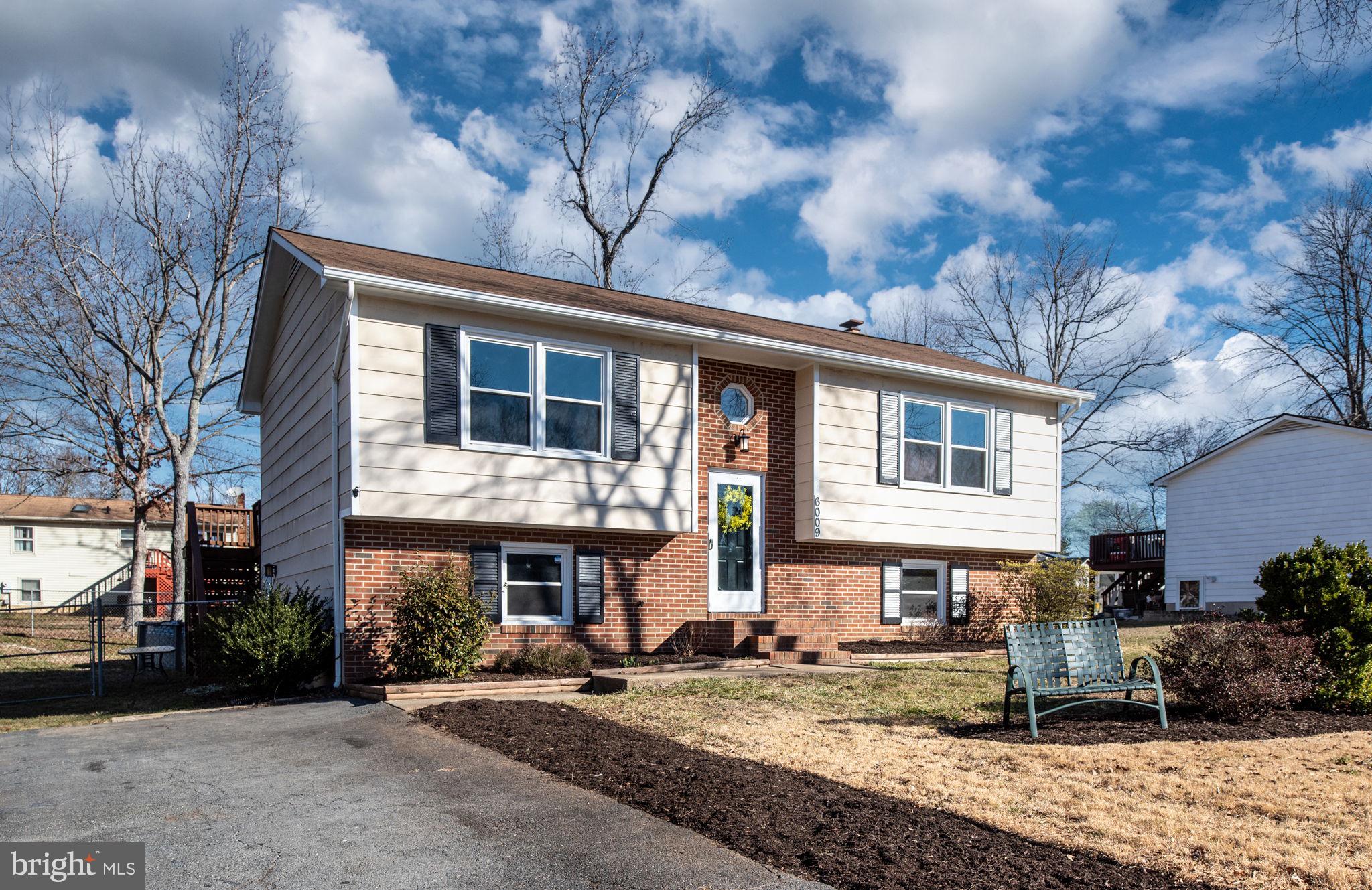 WINDSOR PLACE - Residential