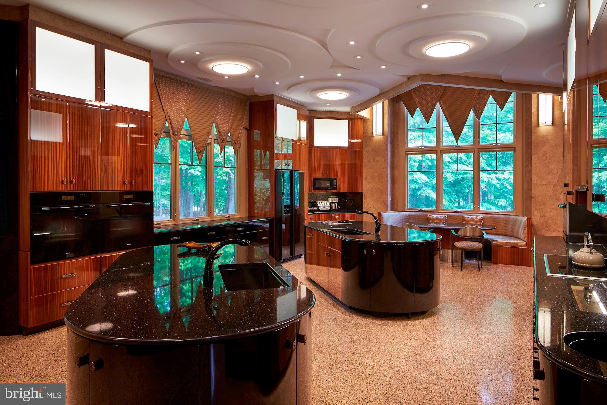 DOMINION VALLEY HUNT - Residential