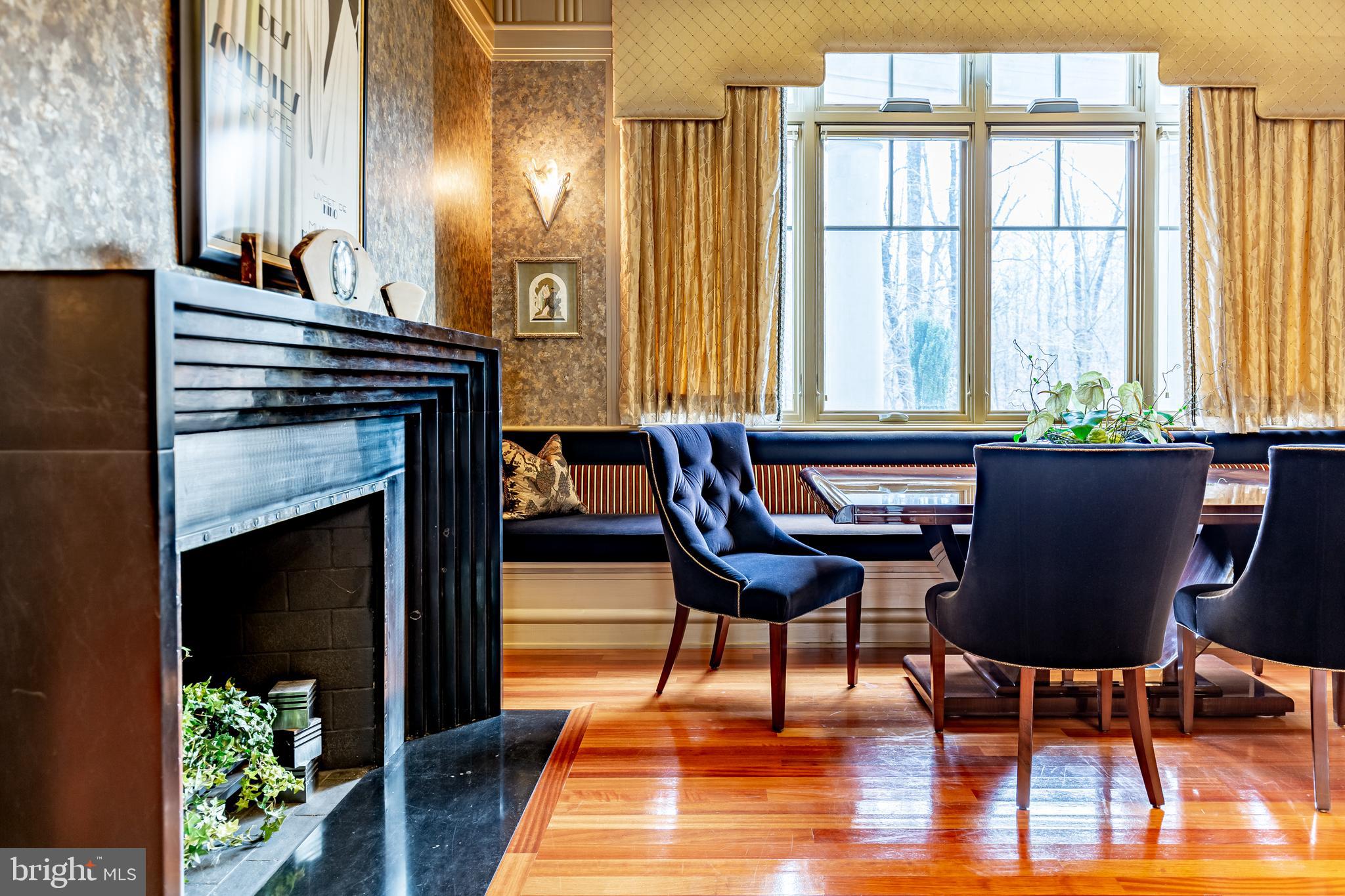 DOMINION VALLEY HUNT - Residential