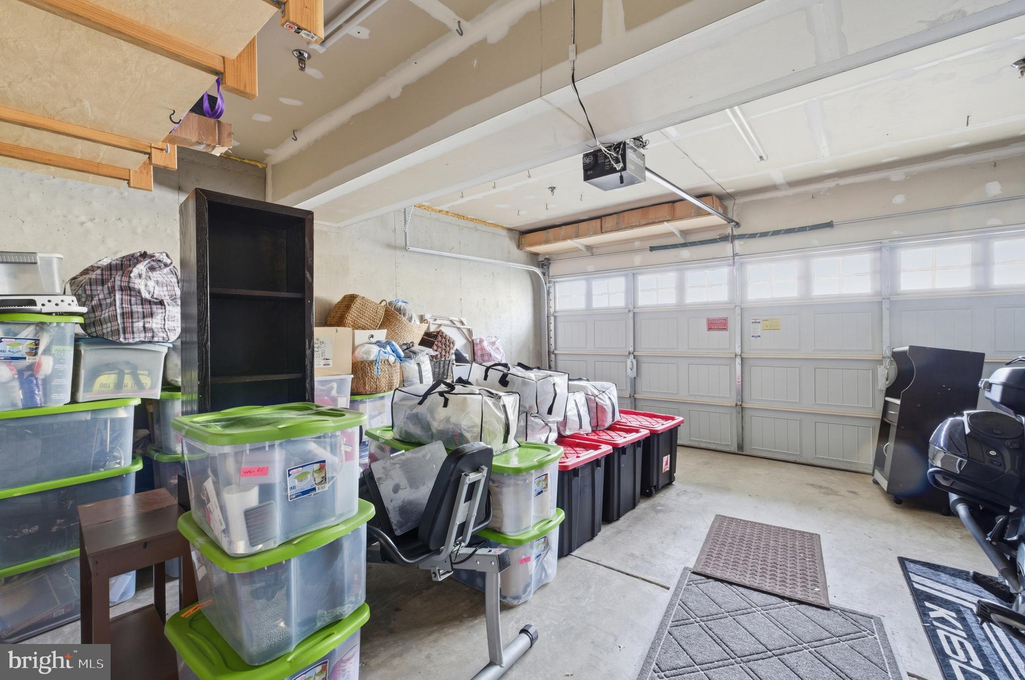 ESPLANADE RED RUN VILLA - Residential