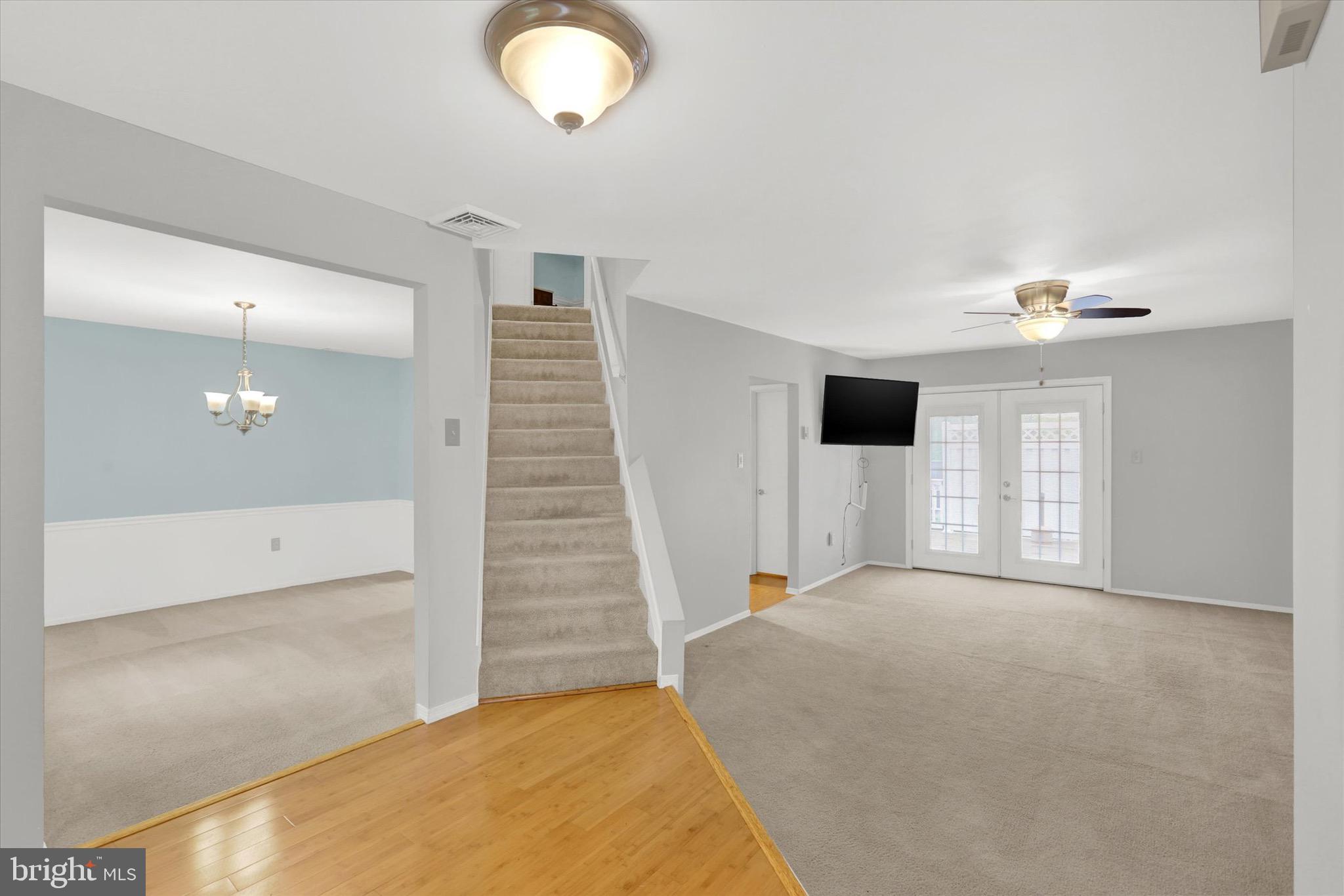 VALLEY GREEN - Residential