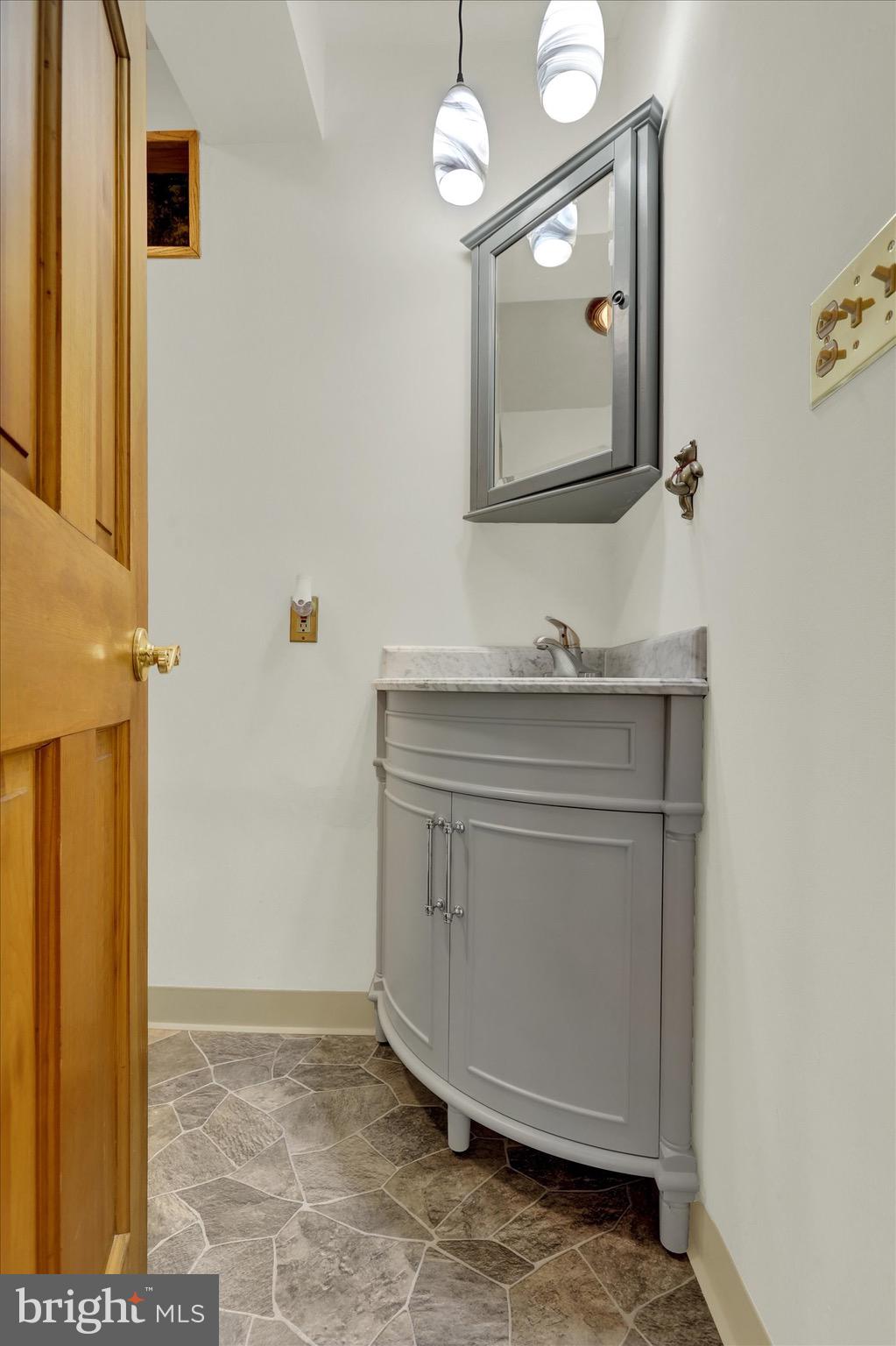 VALLEY GREEN - Residential