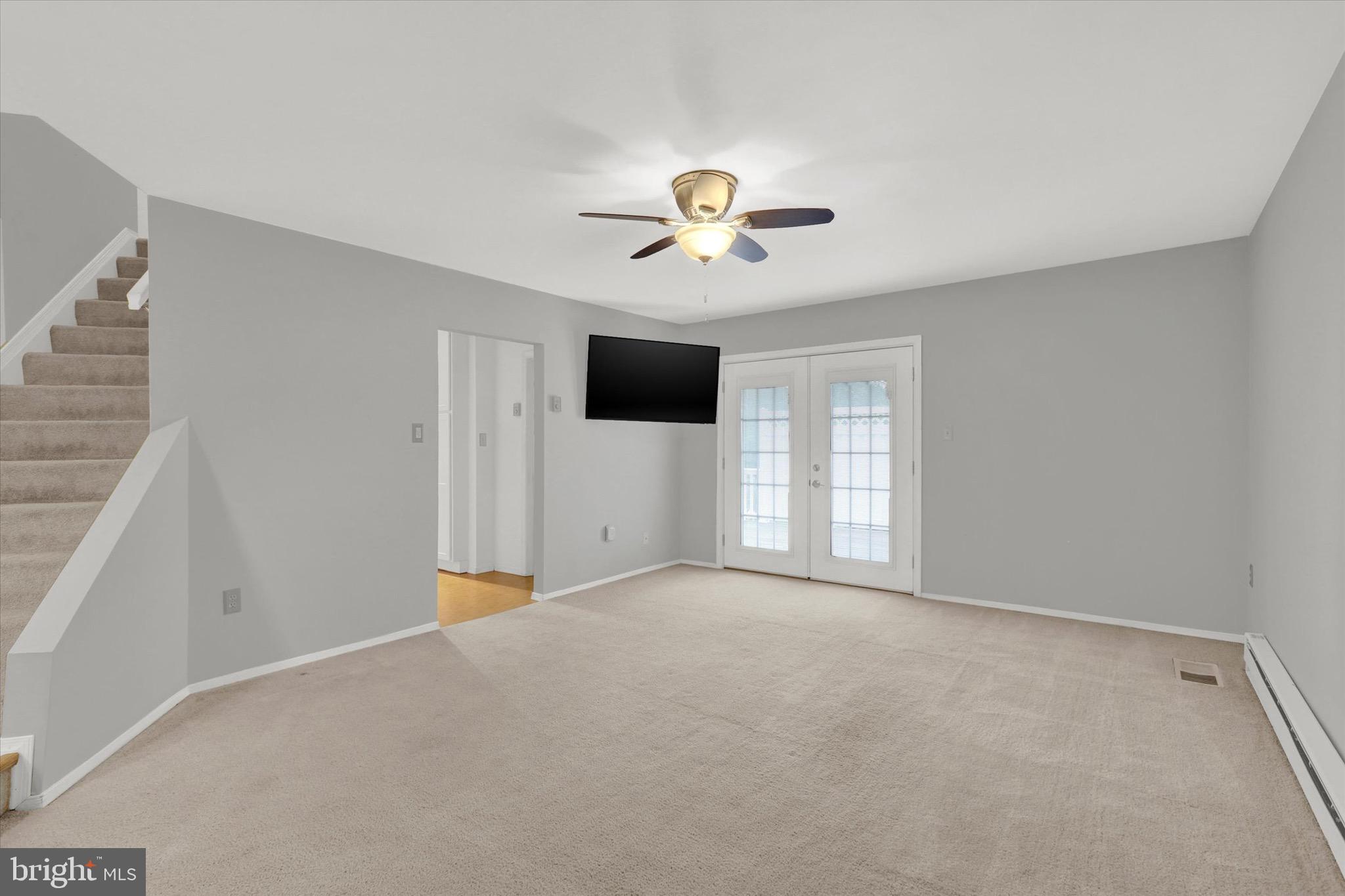 VALLEY GREEN - Residential