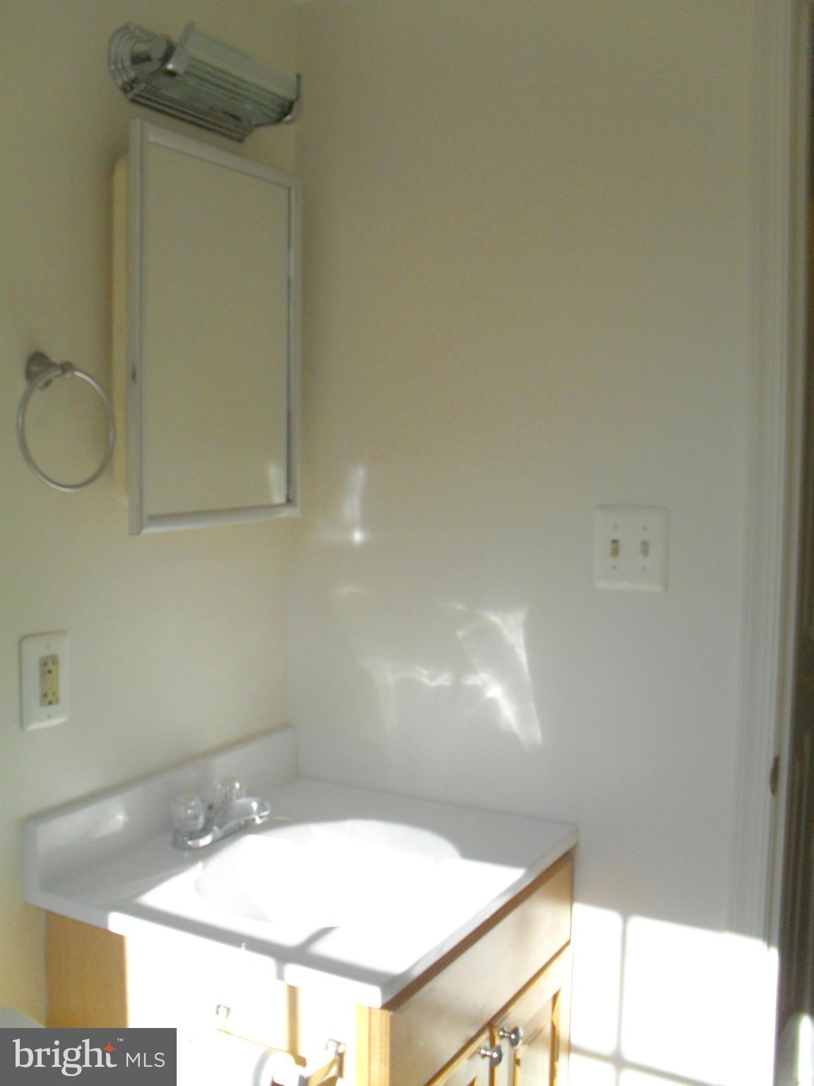 OLD TOWN - Residential Lease