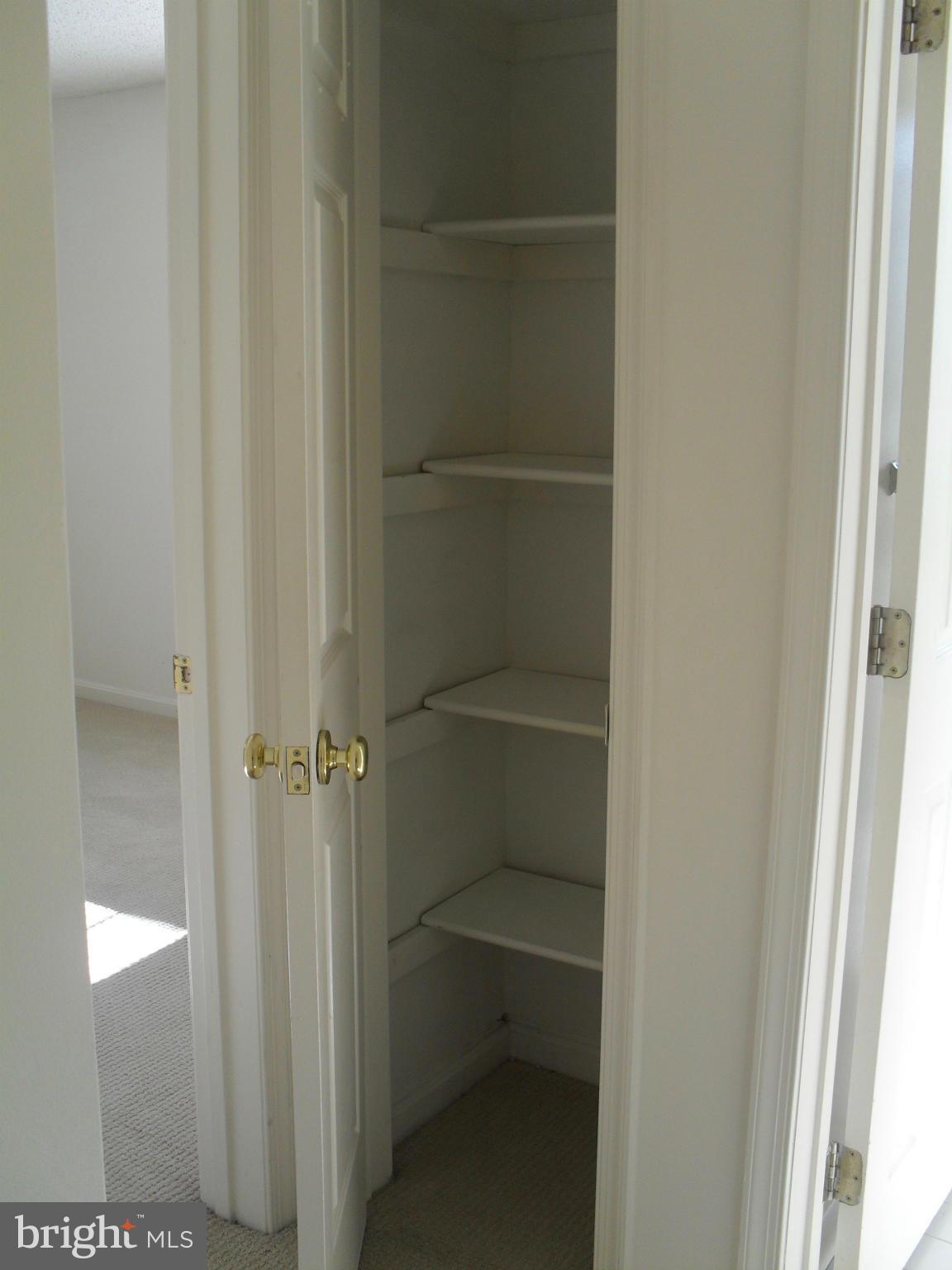 OLD TOWN - Residential Lease