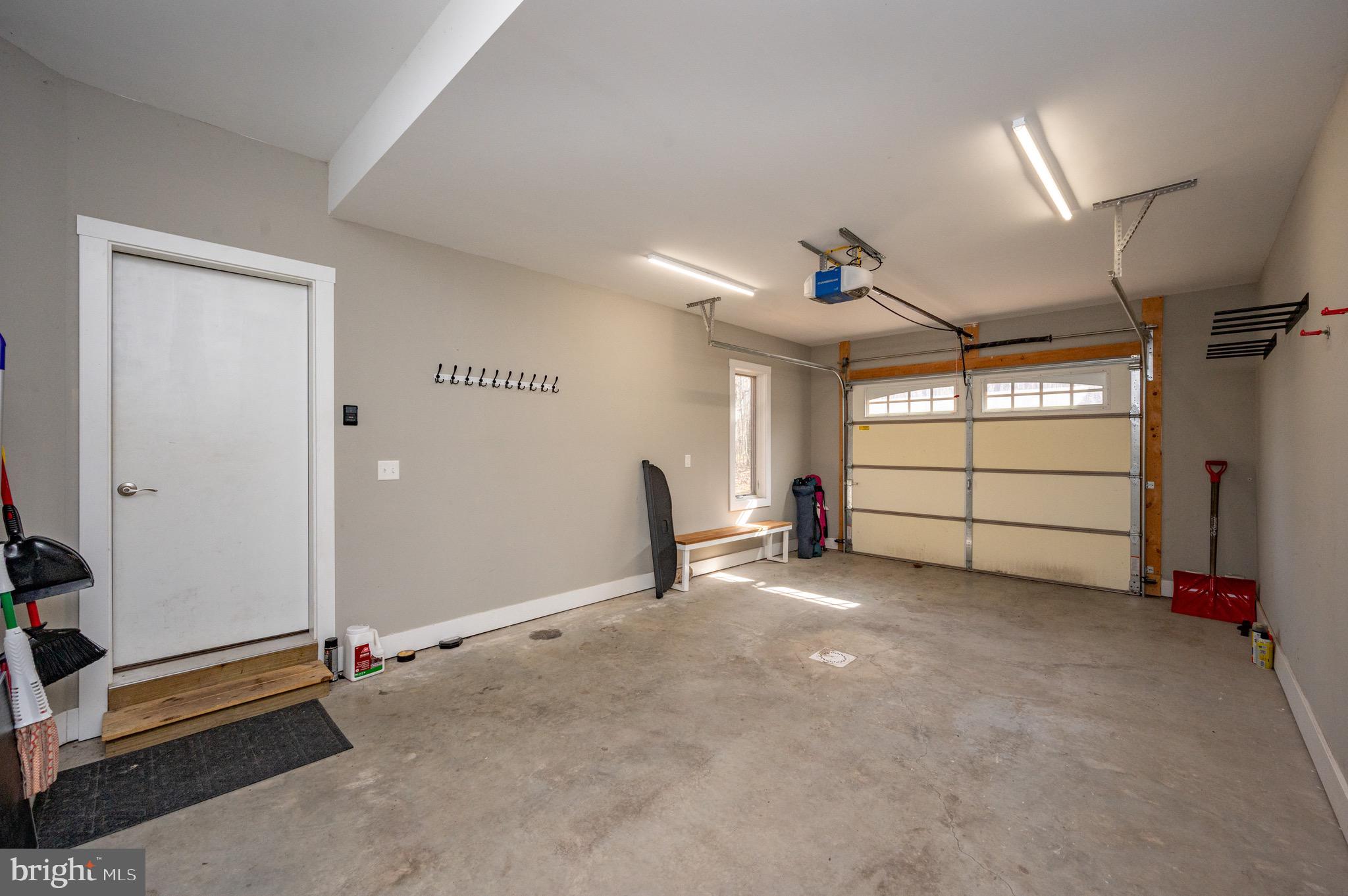 TIMBERLAKE VILLAGE - Residential