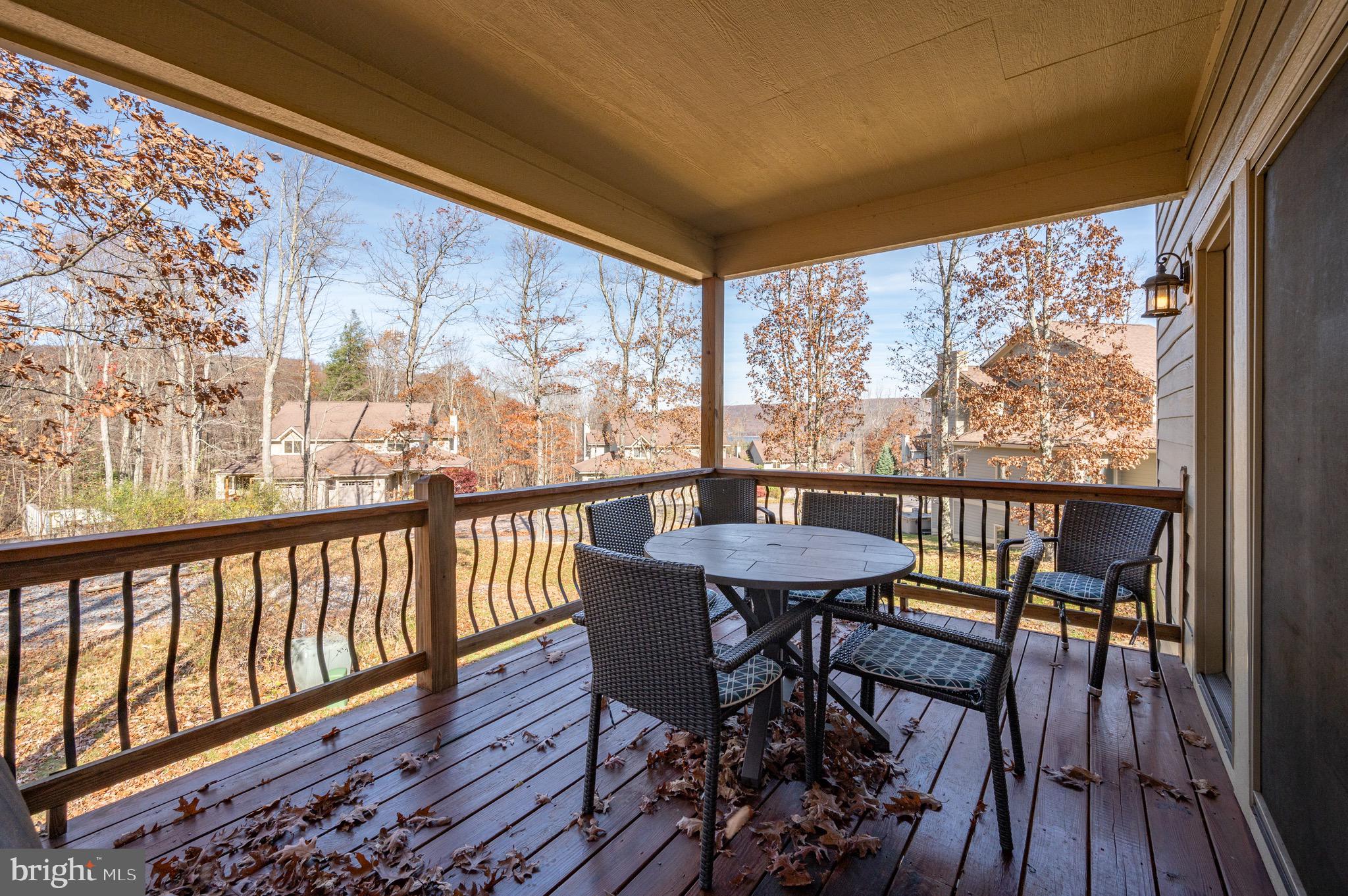 TIMBERLAKE VILLAGE - Residential