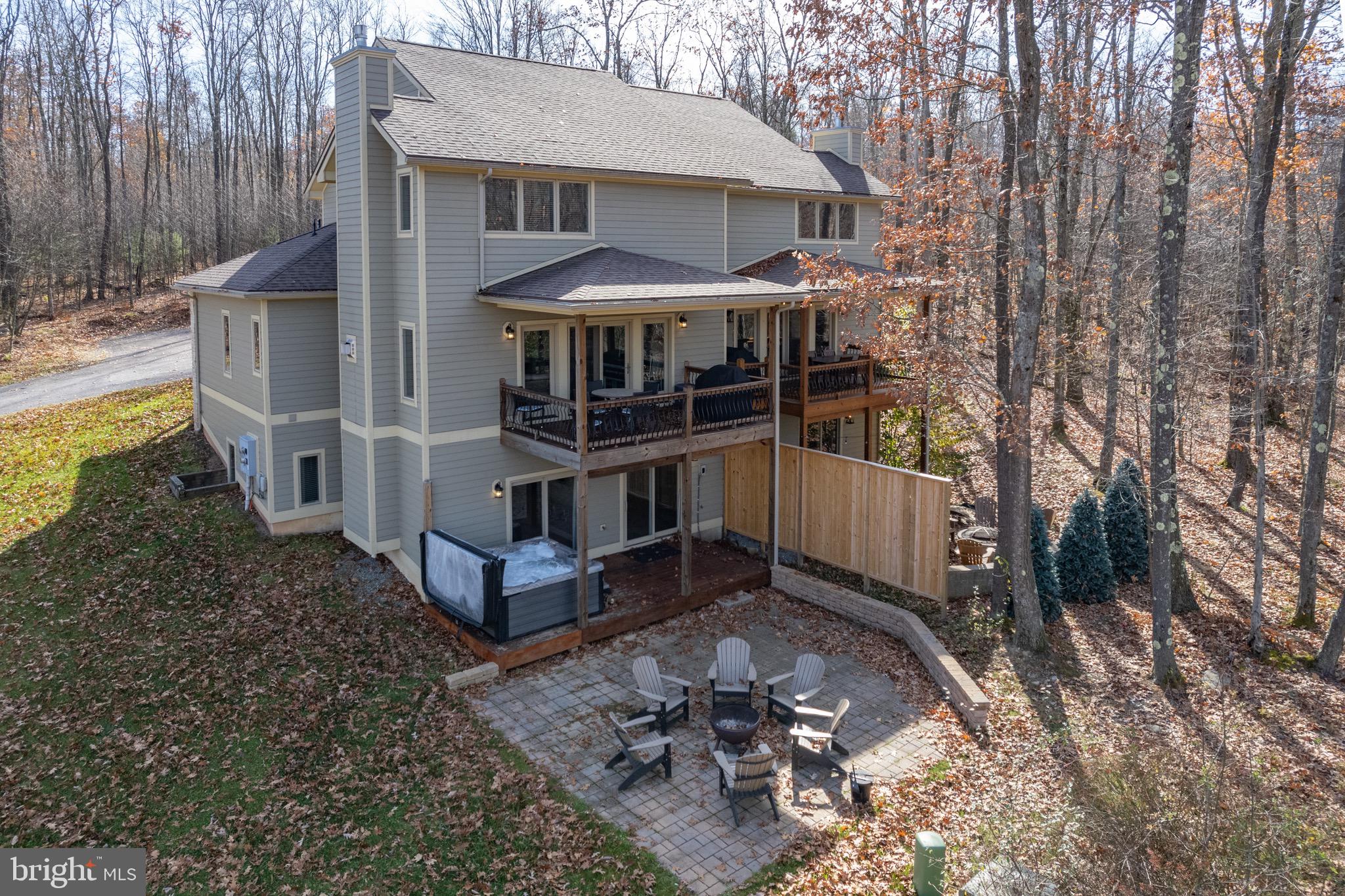 TIMBERLAKE VILLAGE - Residential