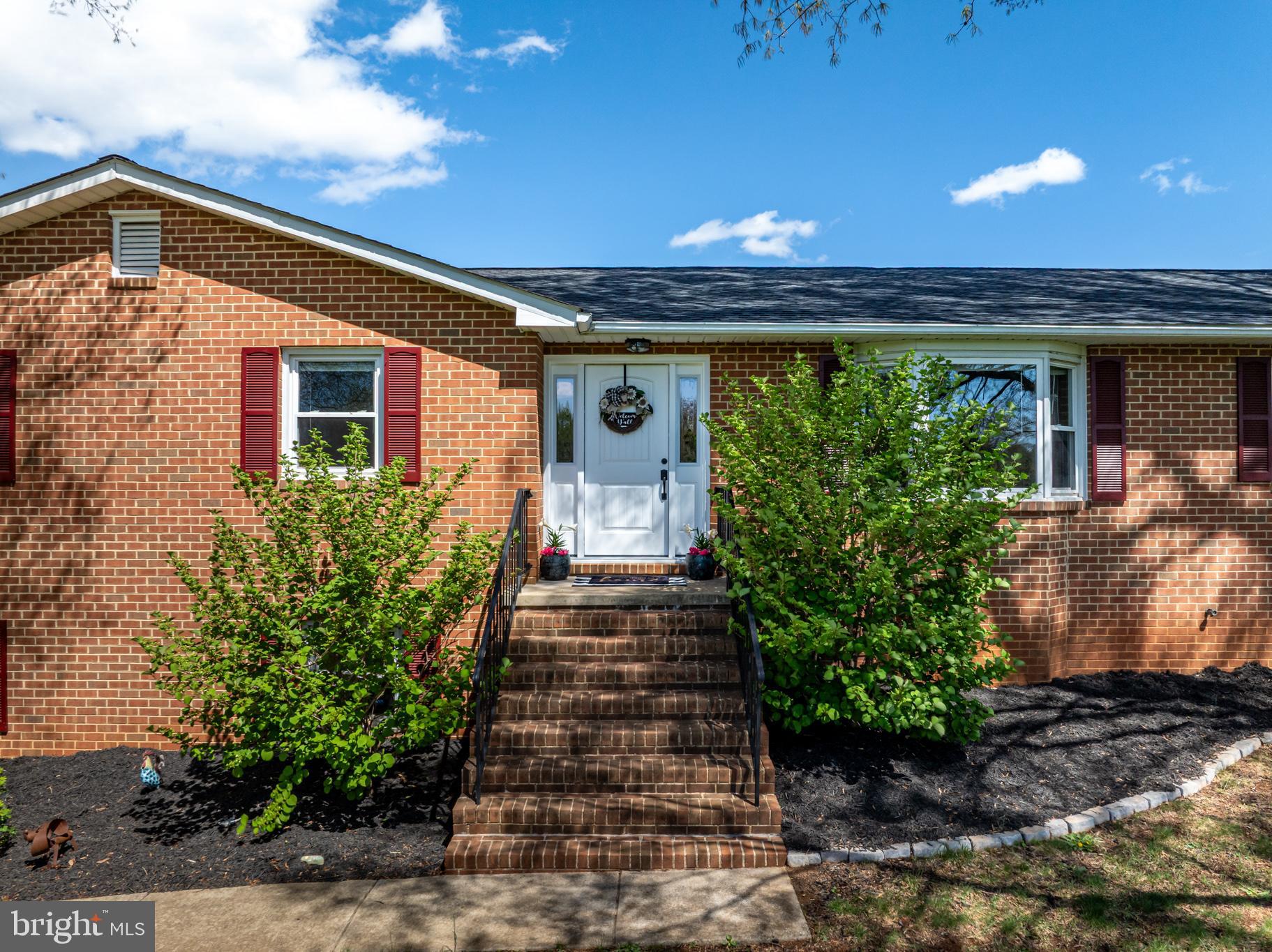 GREENFIELDS - Residential