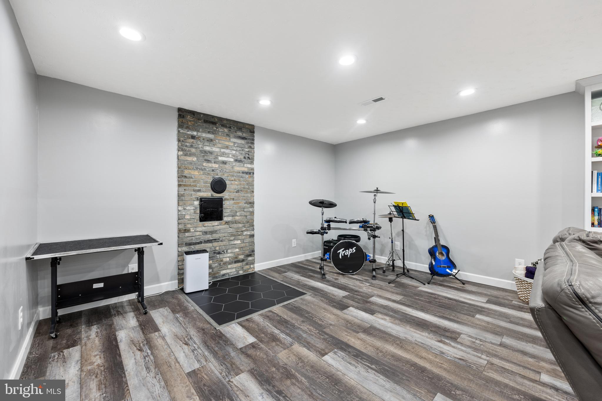 GREENFIELDS - Residential