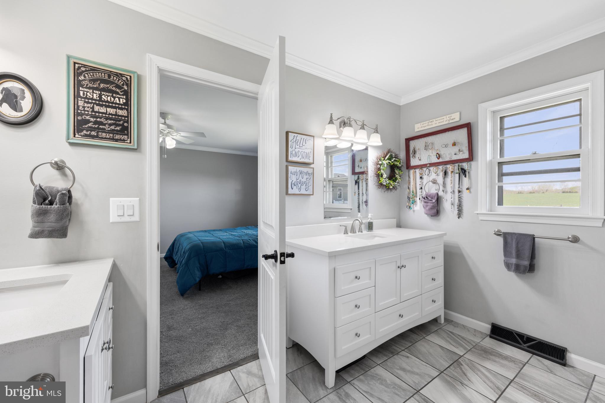 GREENFIELDS - Residential