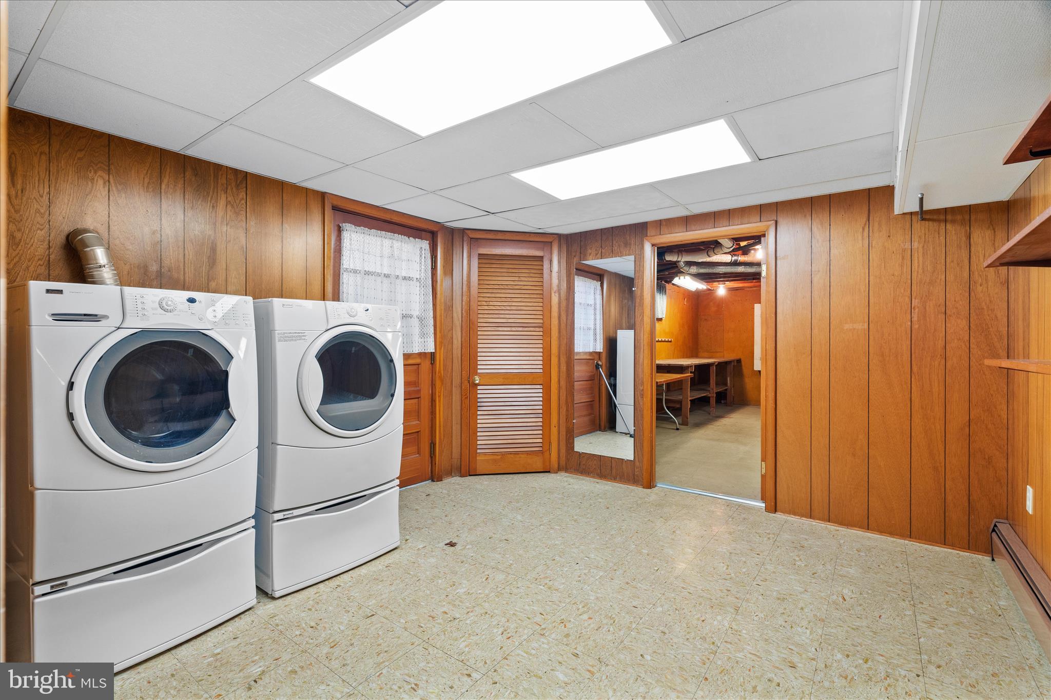 WOODMERE SOUTH - Residential