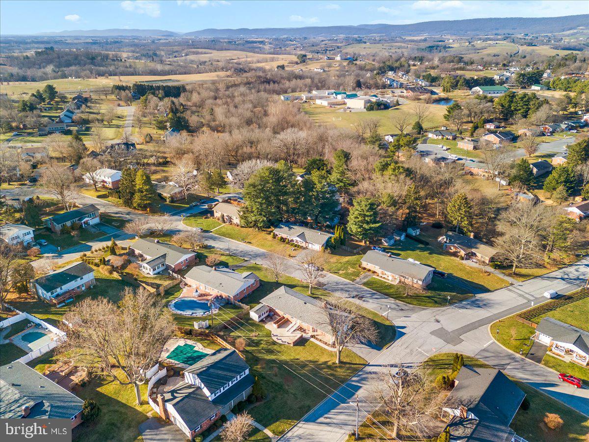 WOODMERE SOUTH - Residential