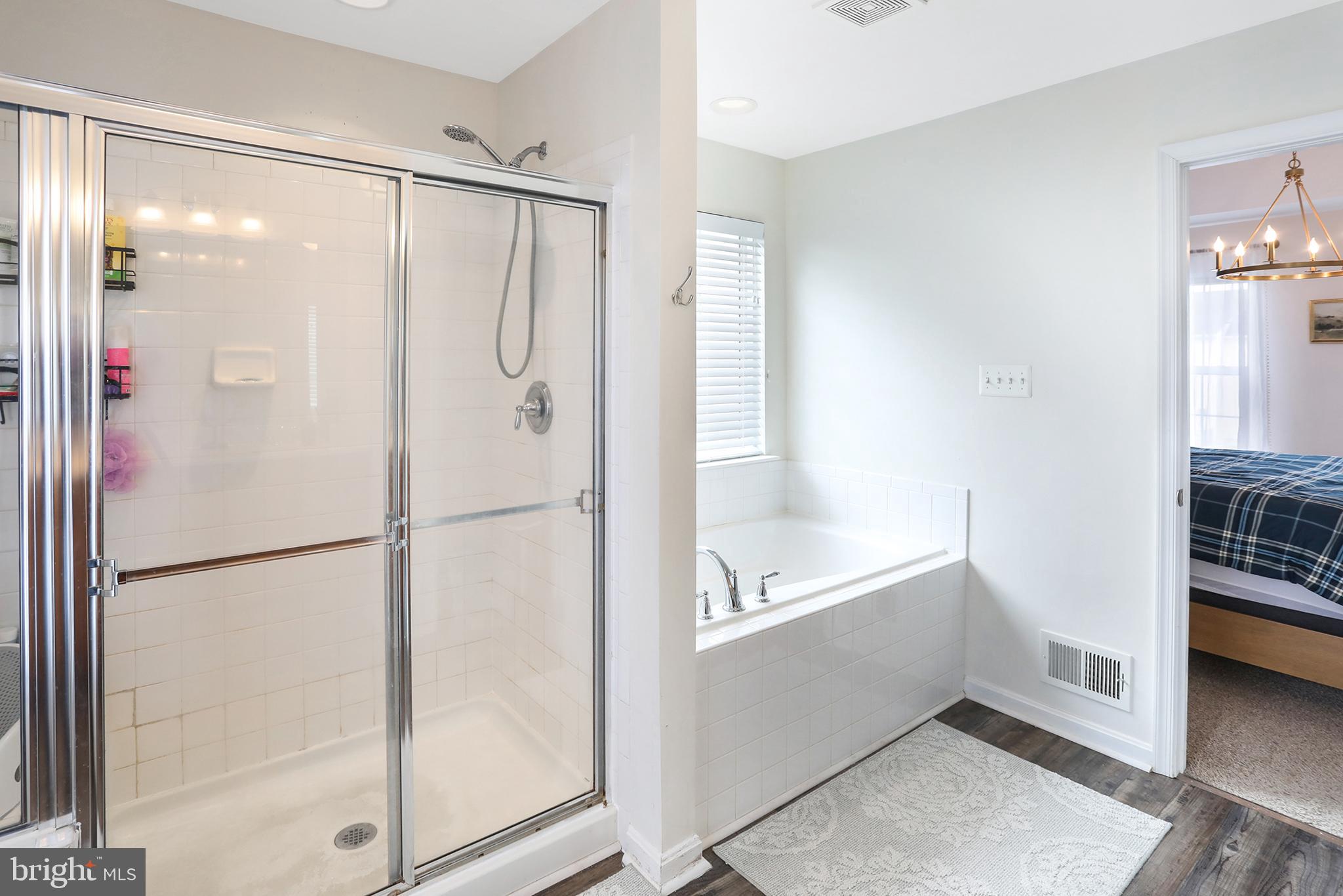 LIBERTY RUN - Residential