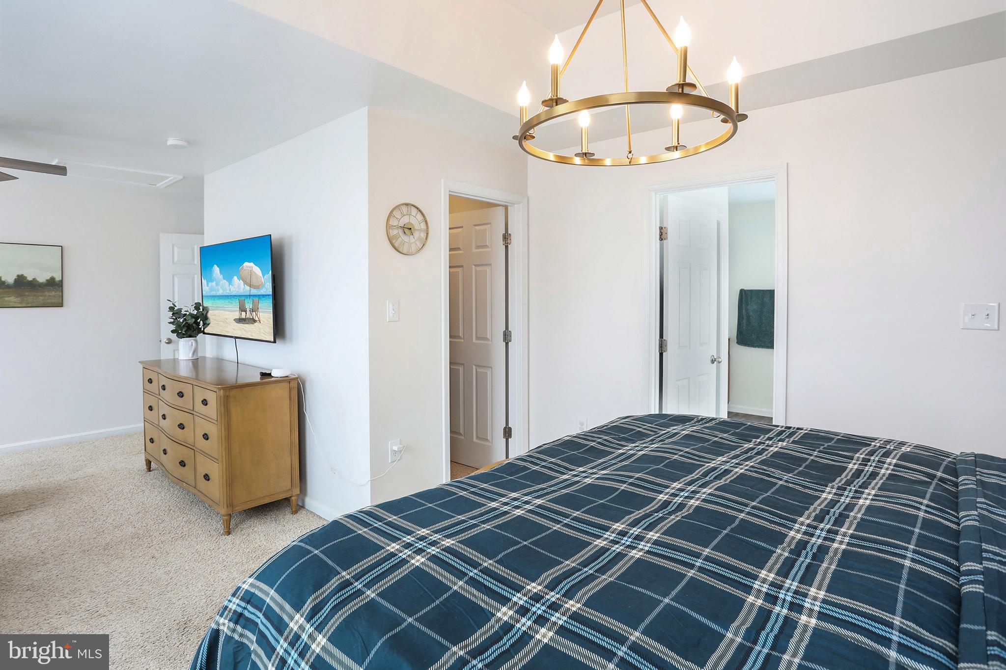 LIBERTY RUN - Residential