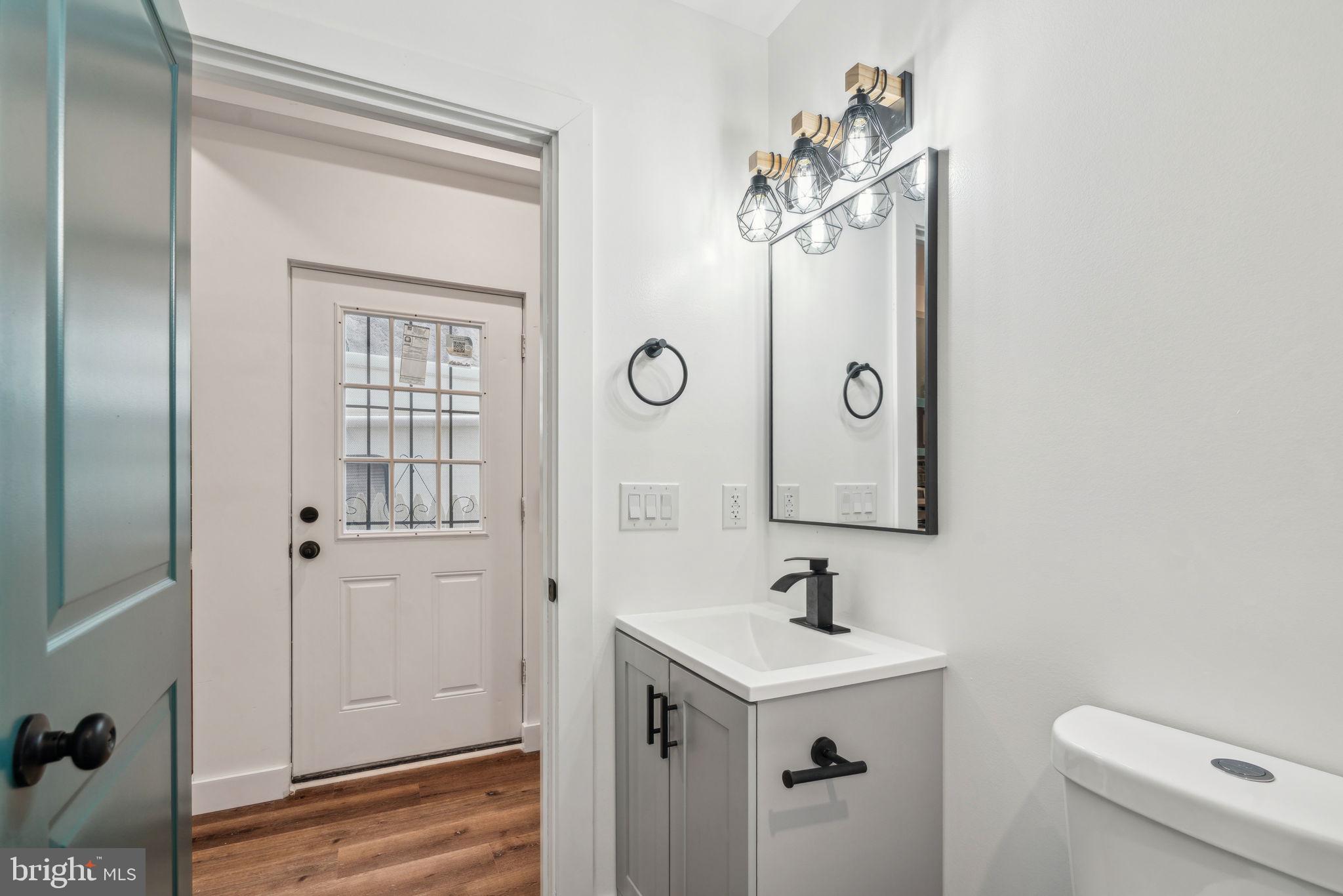 TEMPLE UNIVERSITY - Residential Lease