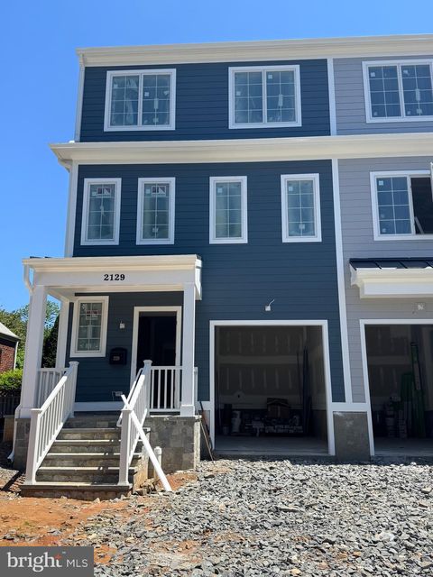 2129 N TROY ARLINGTON VA 22201