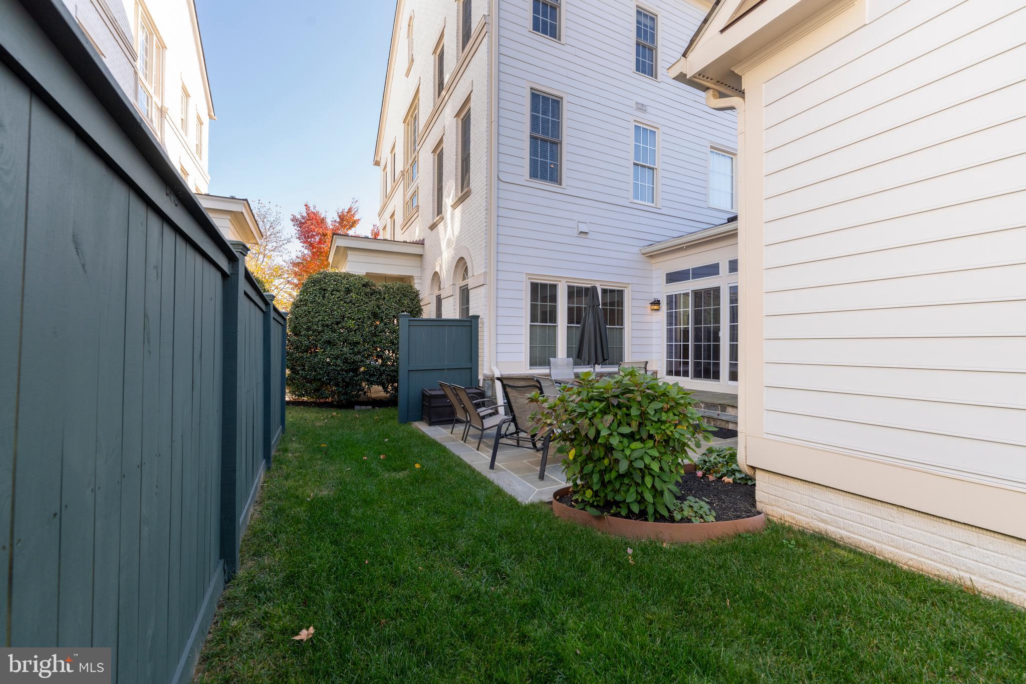 MAPLE LAWN - Residential