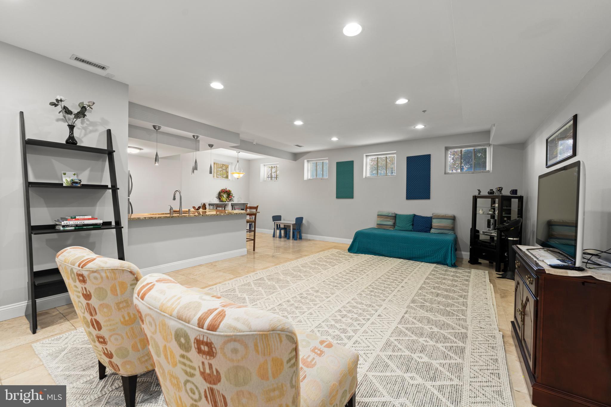 MAPLE LAWN - Residential