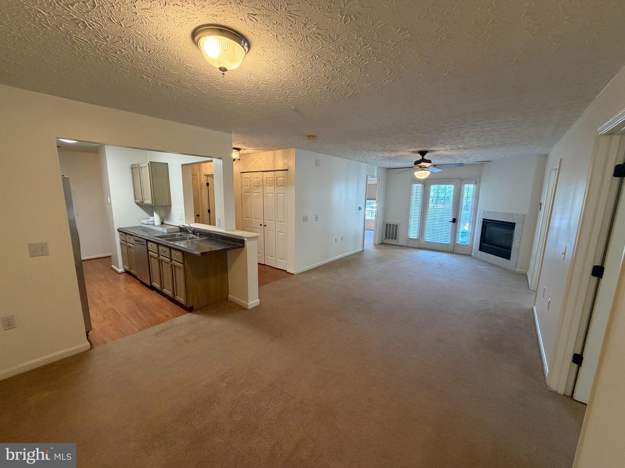 651 BURTONS COVE WAY 2