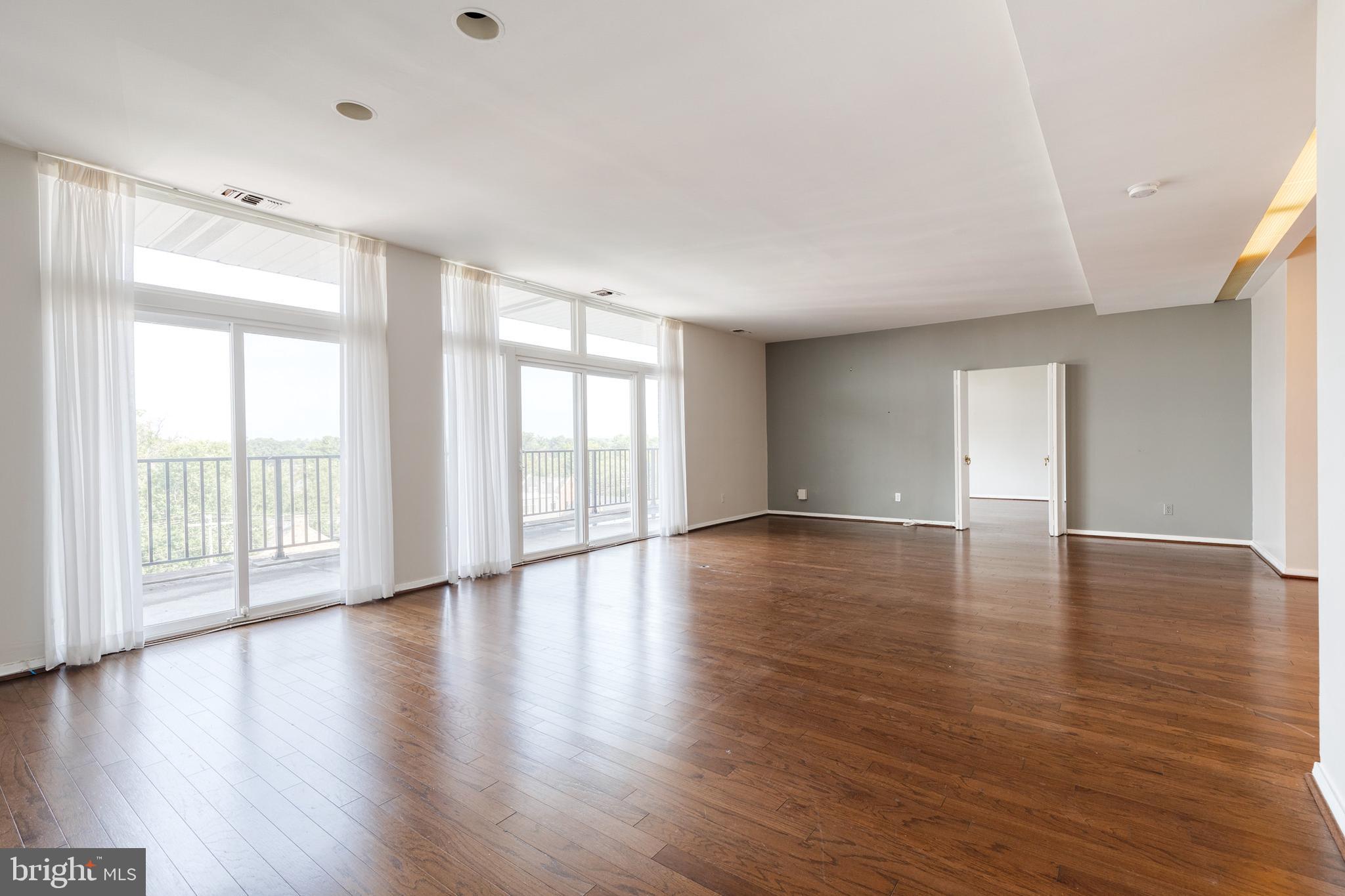 THE IMPERIAL - Residential