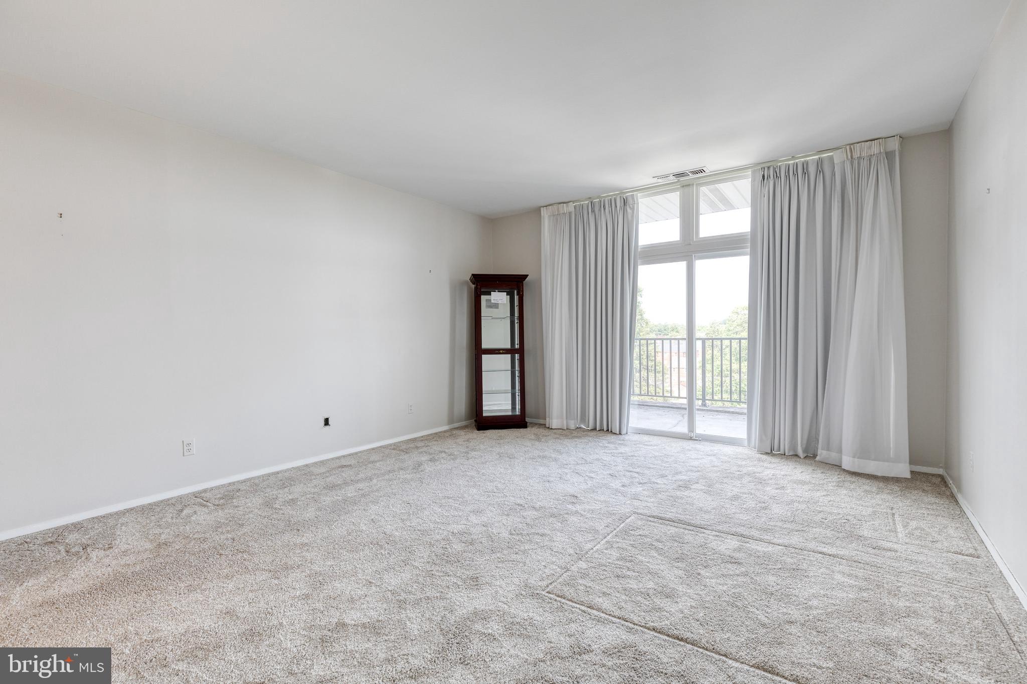 THE IMPERIAL - Residential