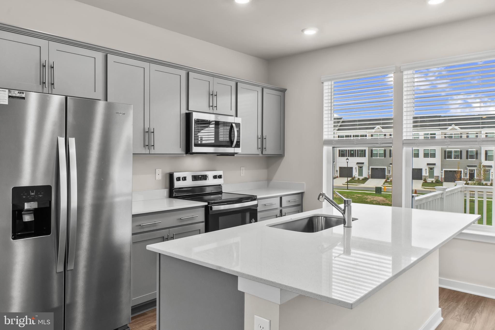 PINEGROVE - Residential