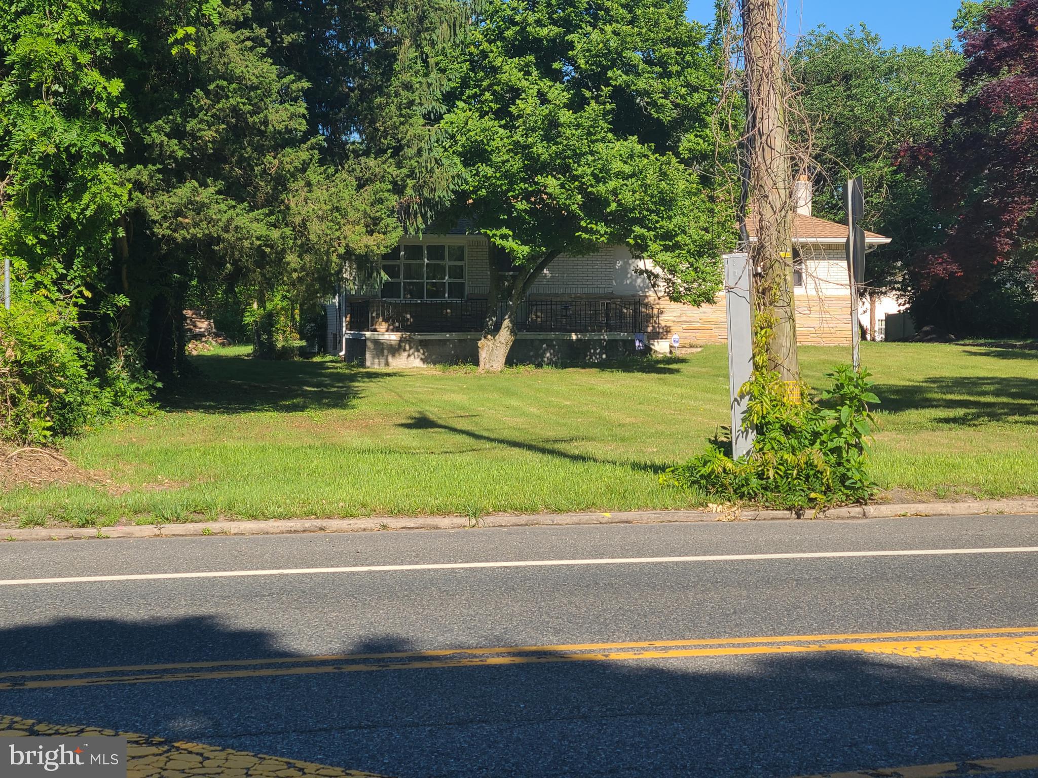 321 N TUCKAHOE ROAD