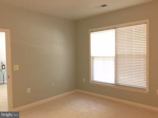 CHANTILLY PARK - Residential