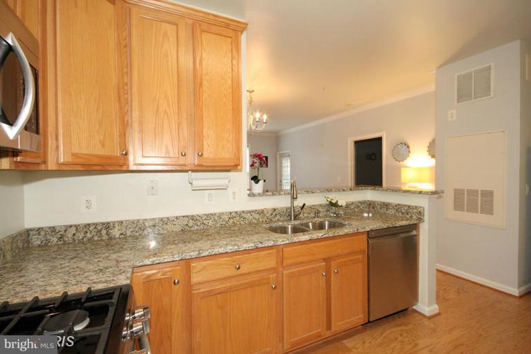 CHANTILLY PARK - Residential