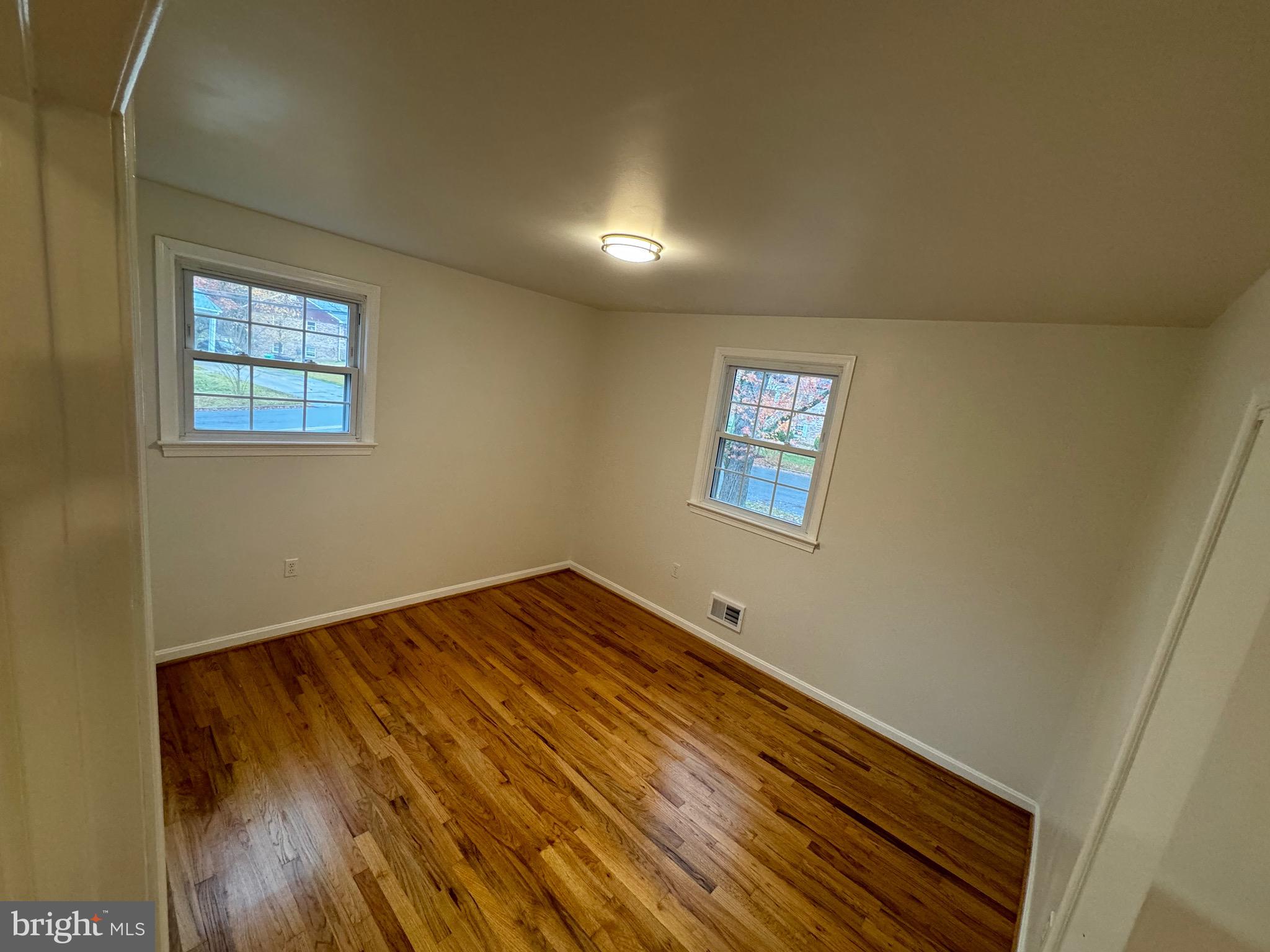 NORTH ROBLEE ACRES - Residential