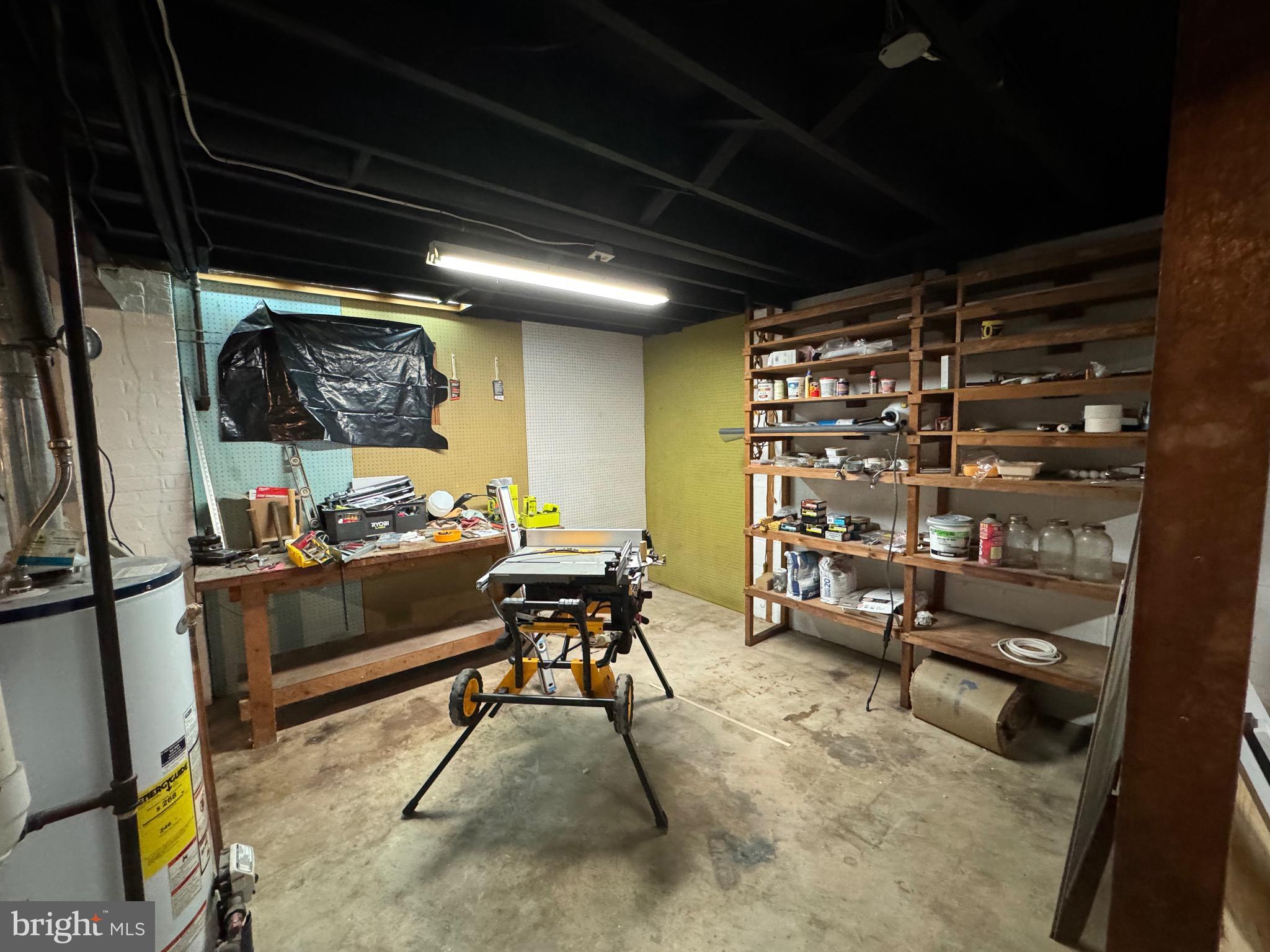 NORTH ROBLEE ACRES - Residential