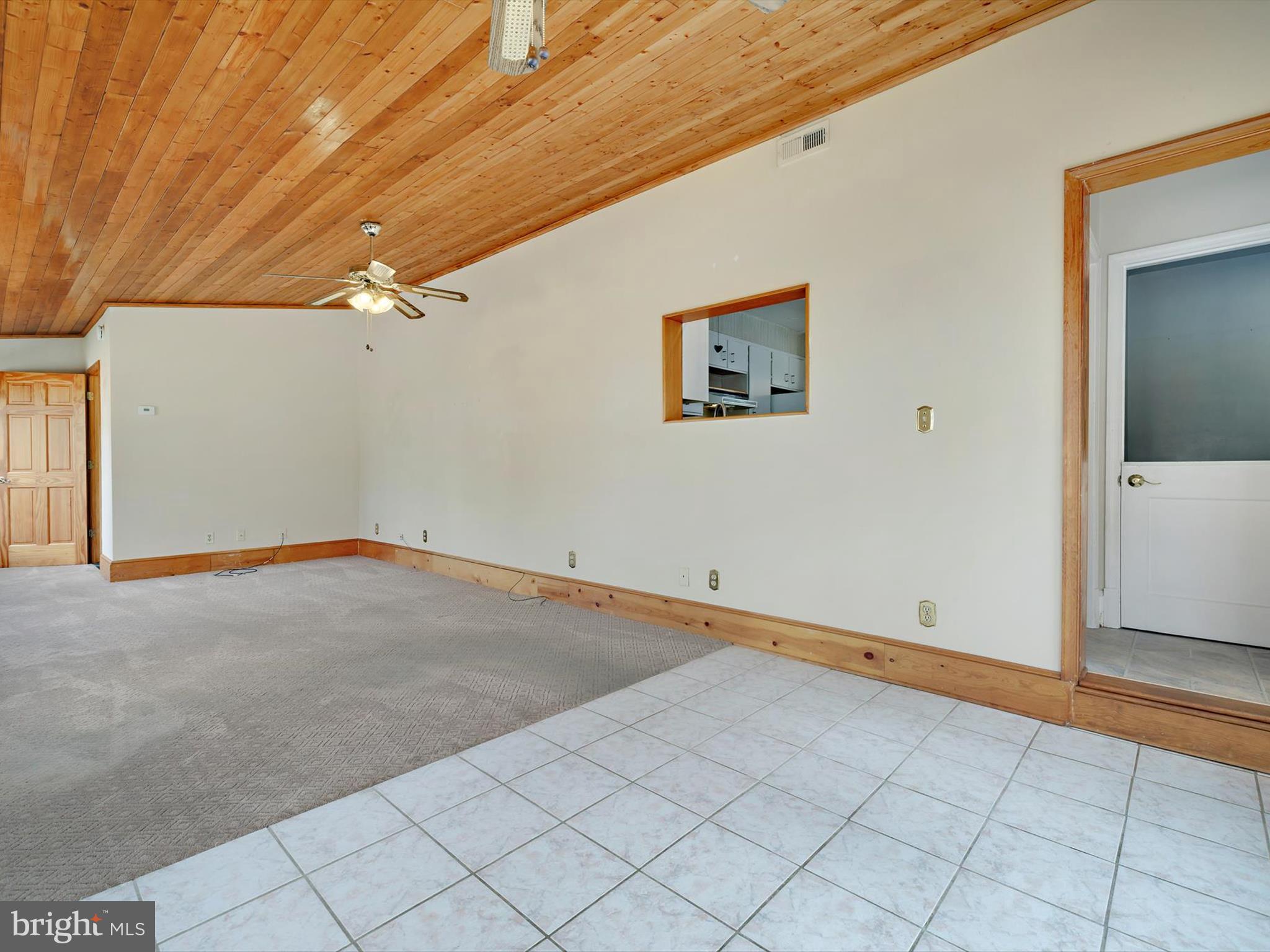 HUNTERS HARBOR - Residential