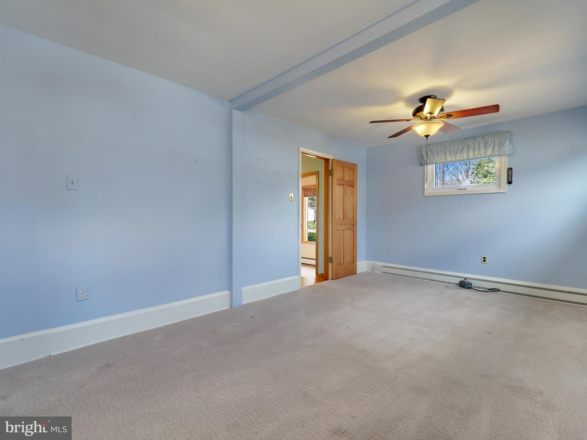 HUNTERS HARBOR - Residential