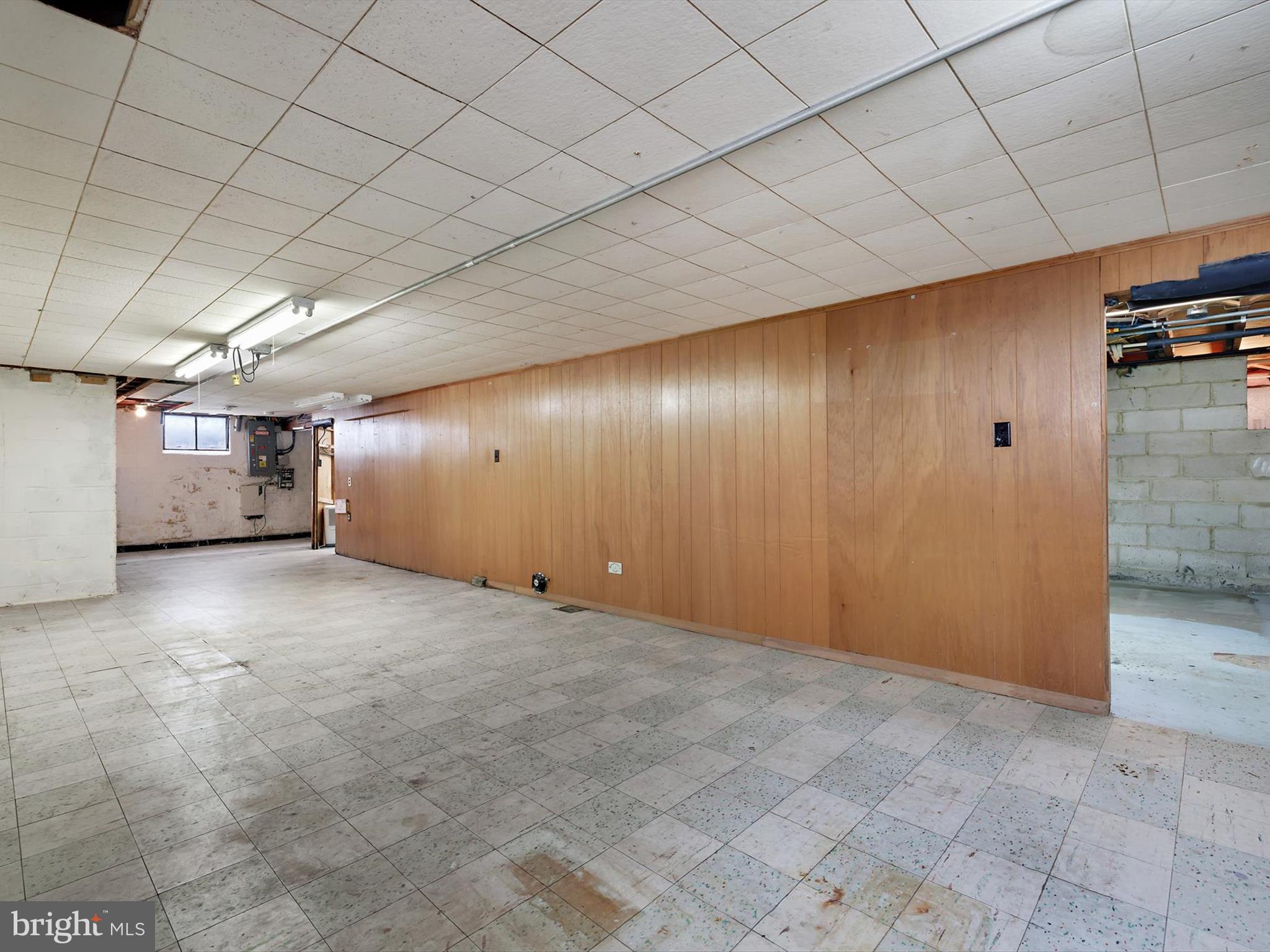 HUNTERS HARBOR - Residential