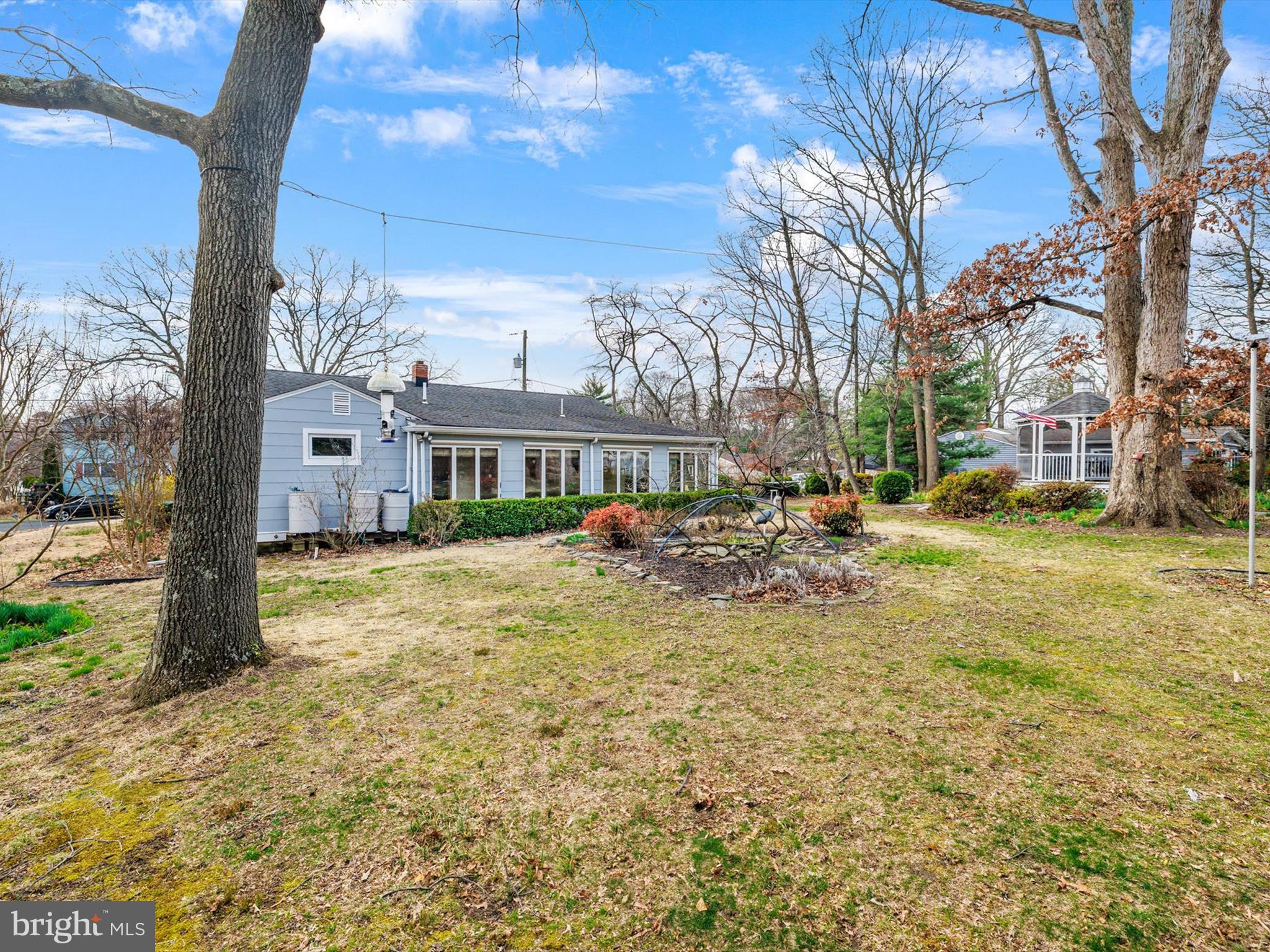 HUNTERS HARBOR - Residential