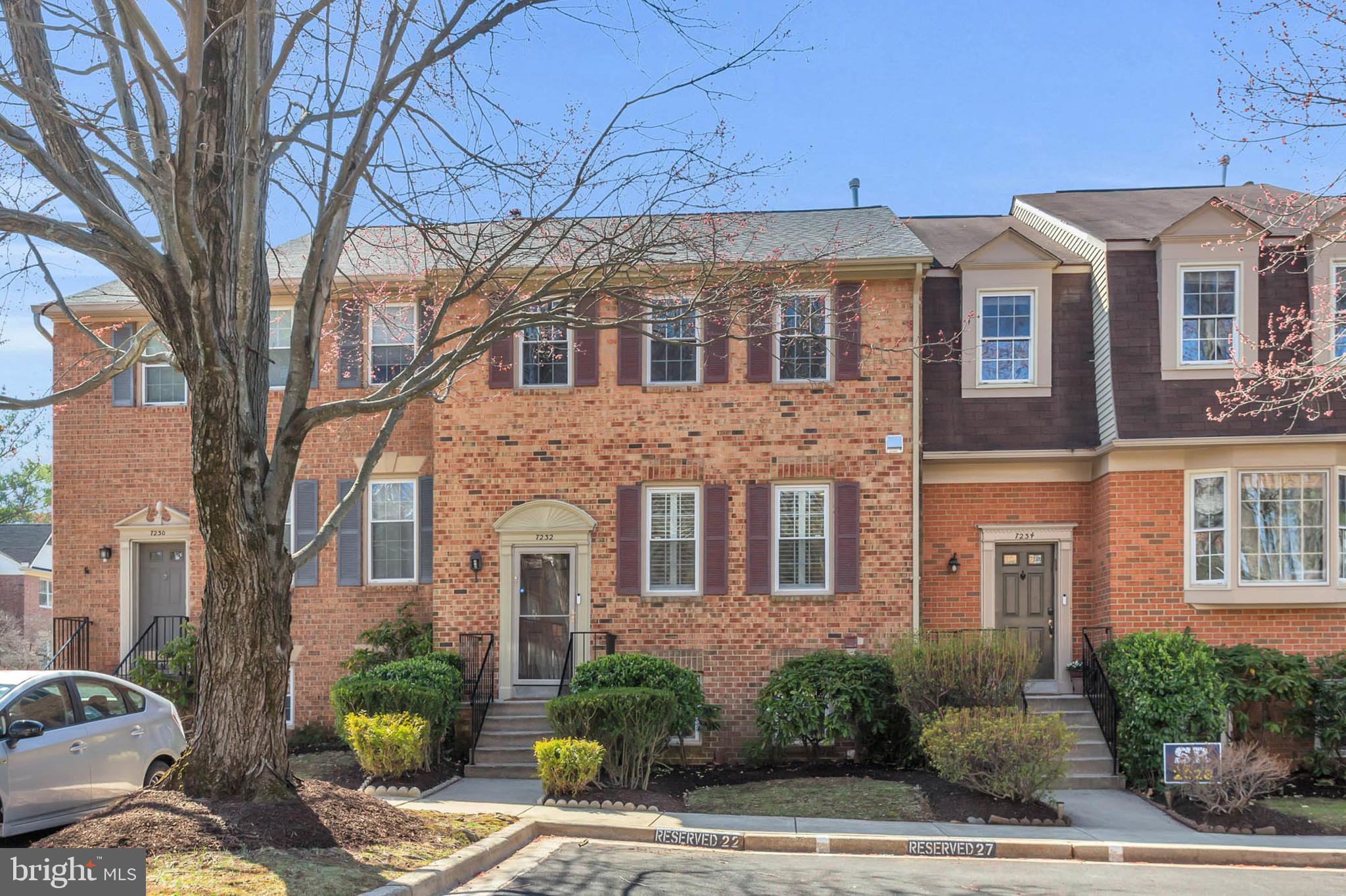 WILDWOOD HILLS - Residential