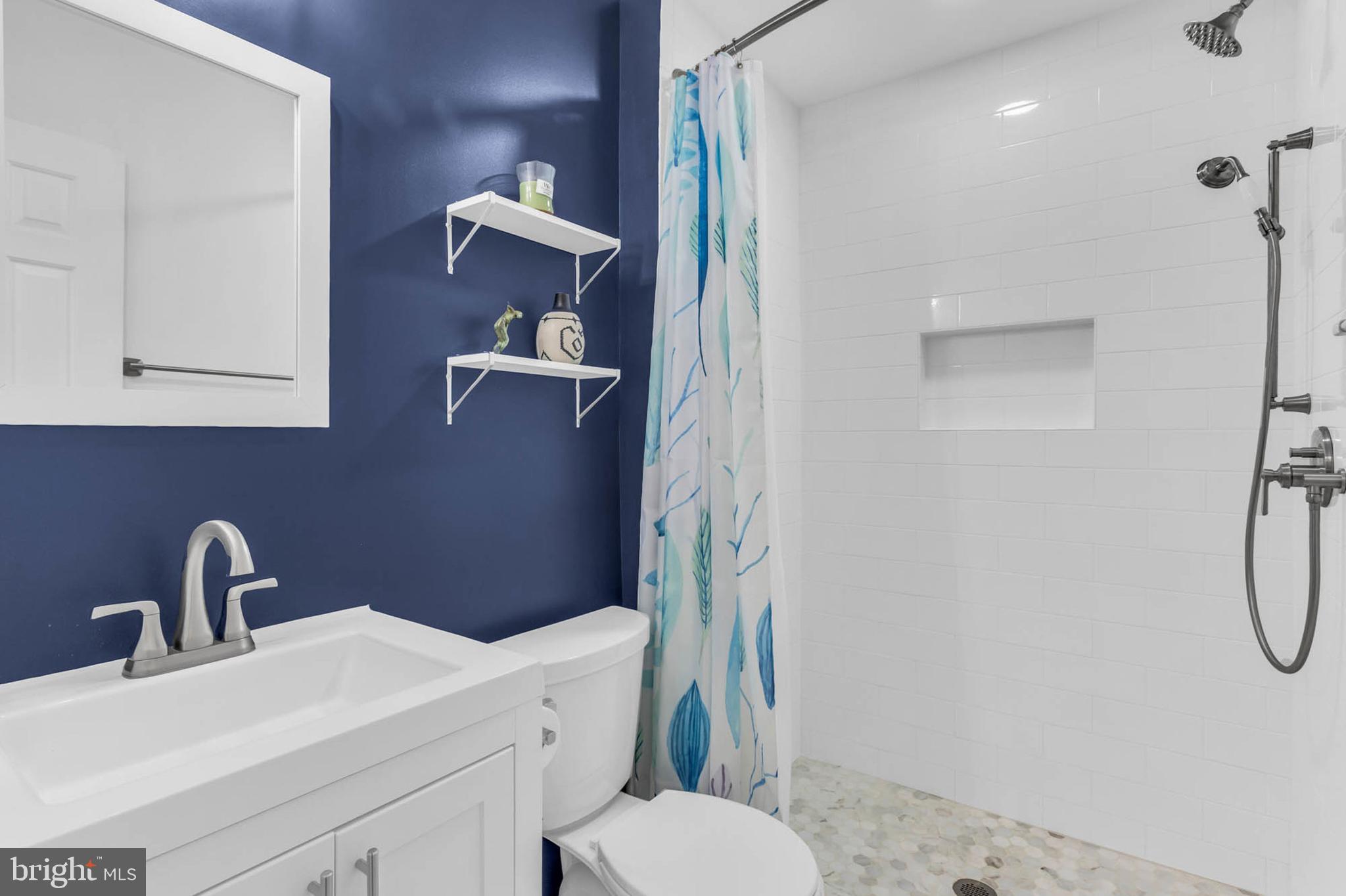 WILDWOOD HILLS - Residential