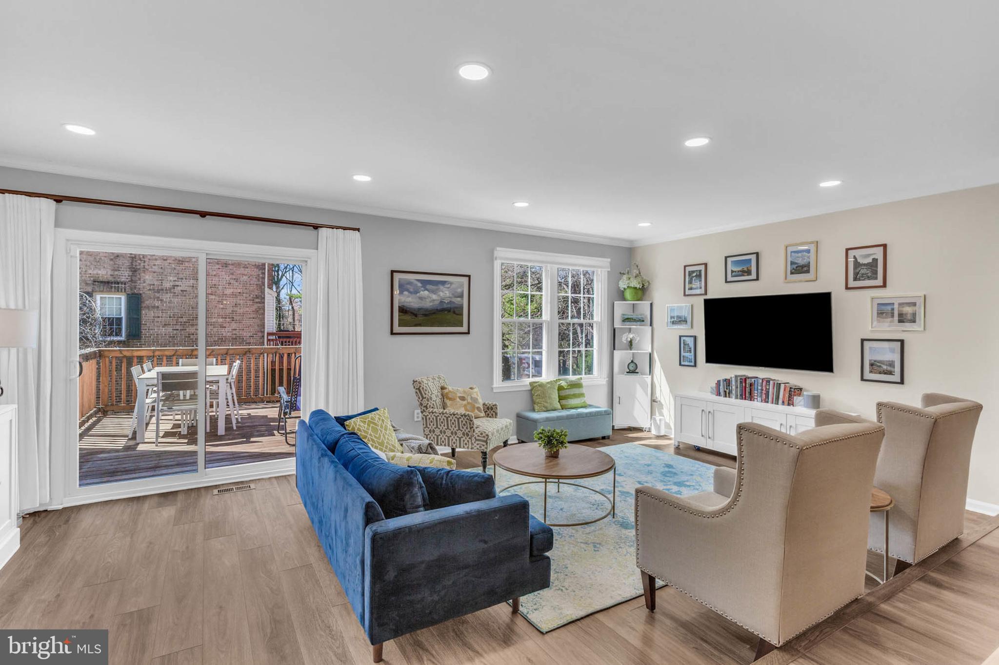 WILDWOOD HILLS - Residential