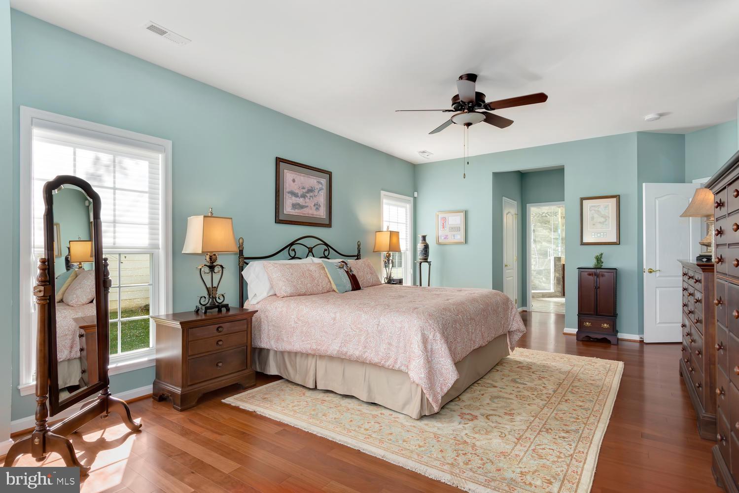 SYMPHONY VILLAGE AT CENTREVILLE - Residential