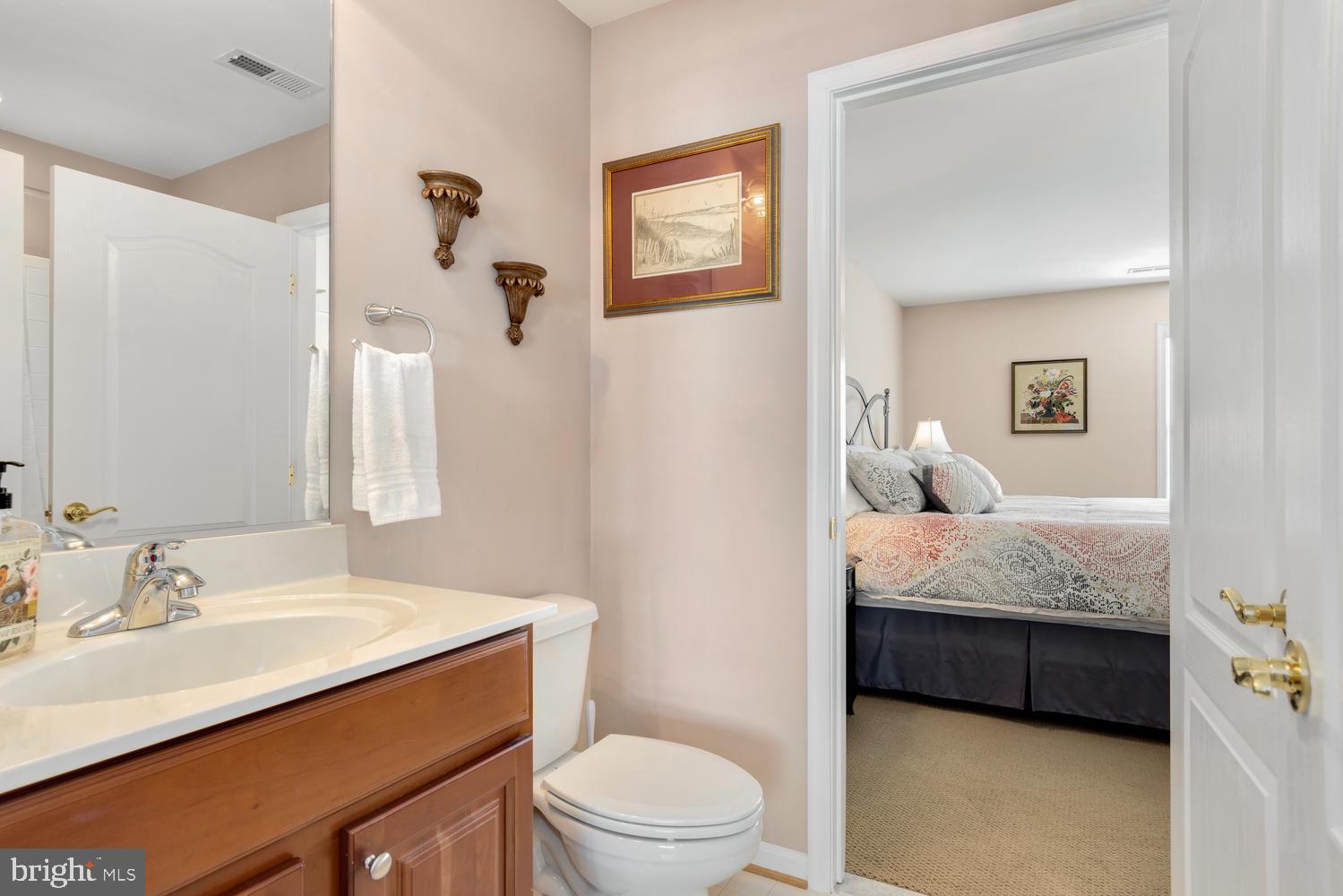 SYMPHONY VILLAGE AT CENTREVILLE - Residential