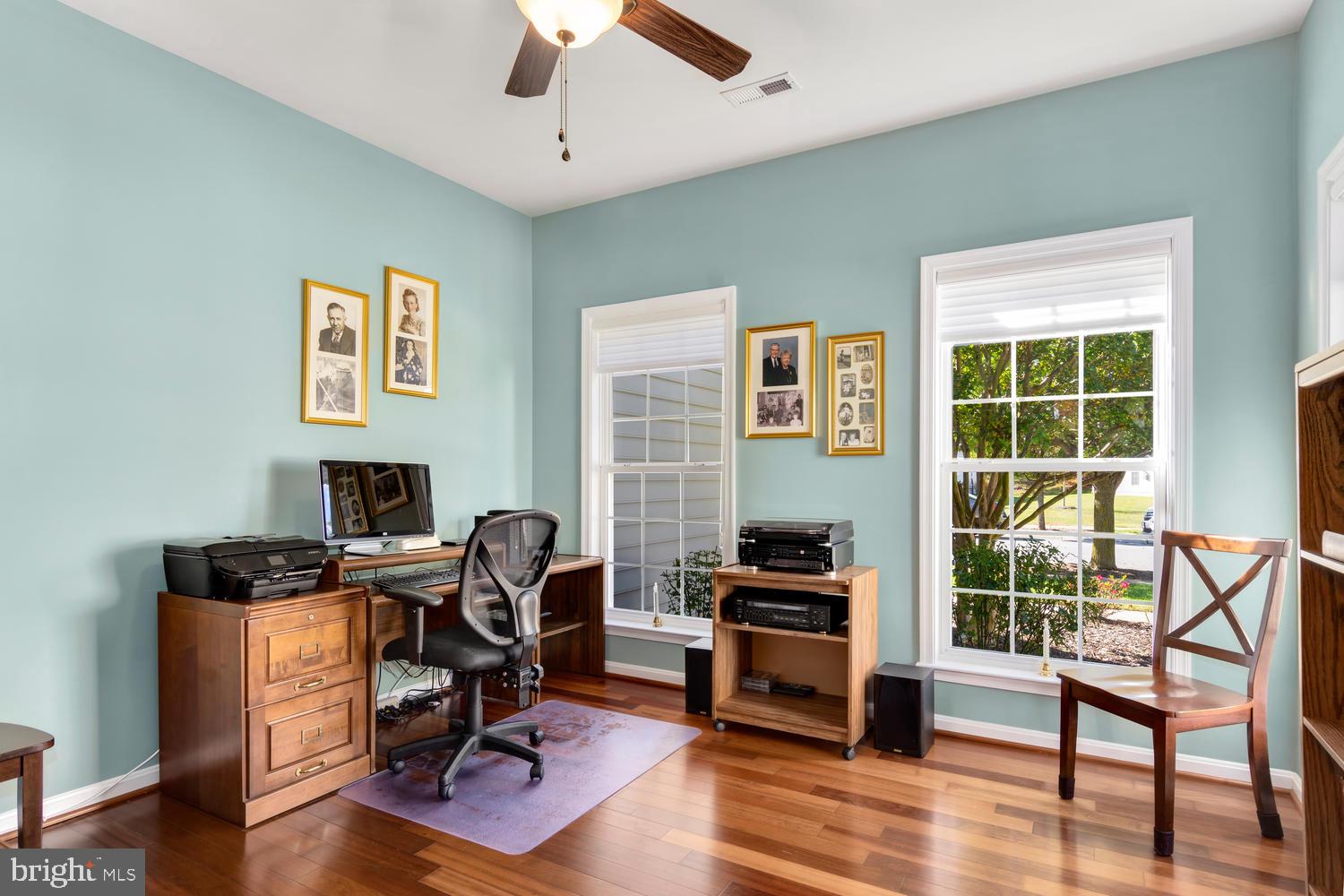 SYMPHONY VILLAGE AT CENTREVILLE - Residential