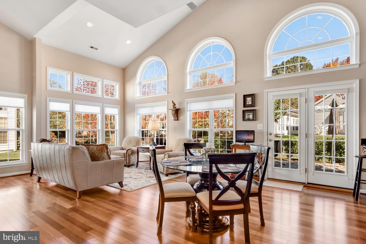 SYMPHONY VILLAGE AT CENTREVILLE - Residential