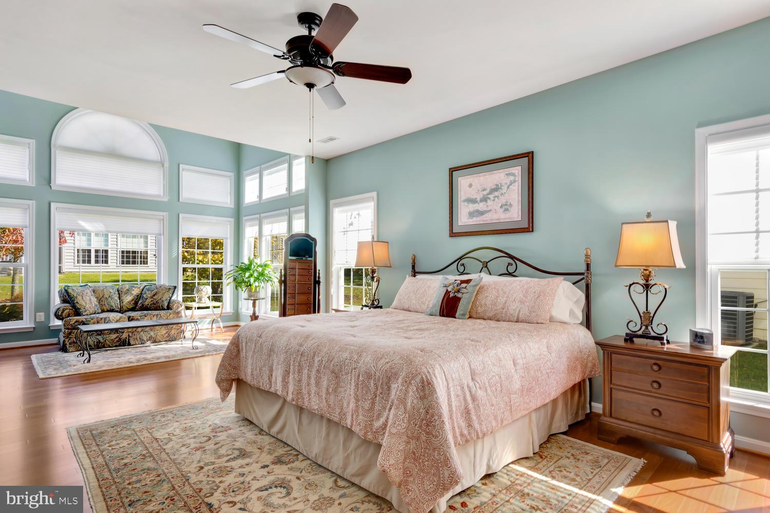 SYMPHONY VILLAGE AT CENTREVILLE - Residential