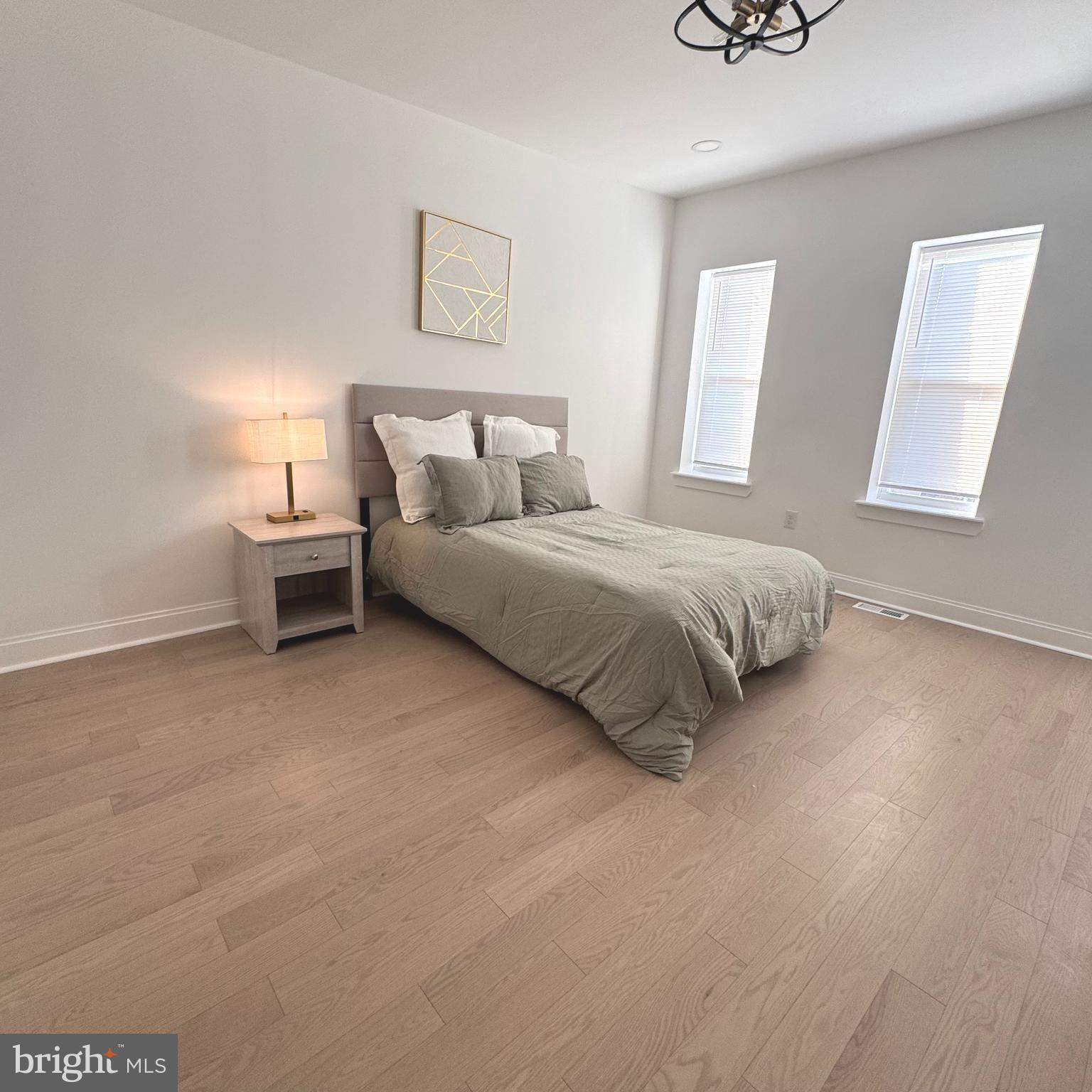 BIDDLE STREET - Residential